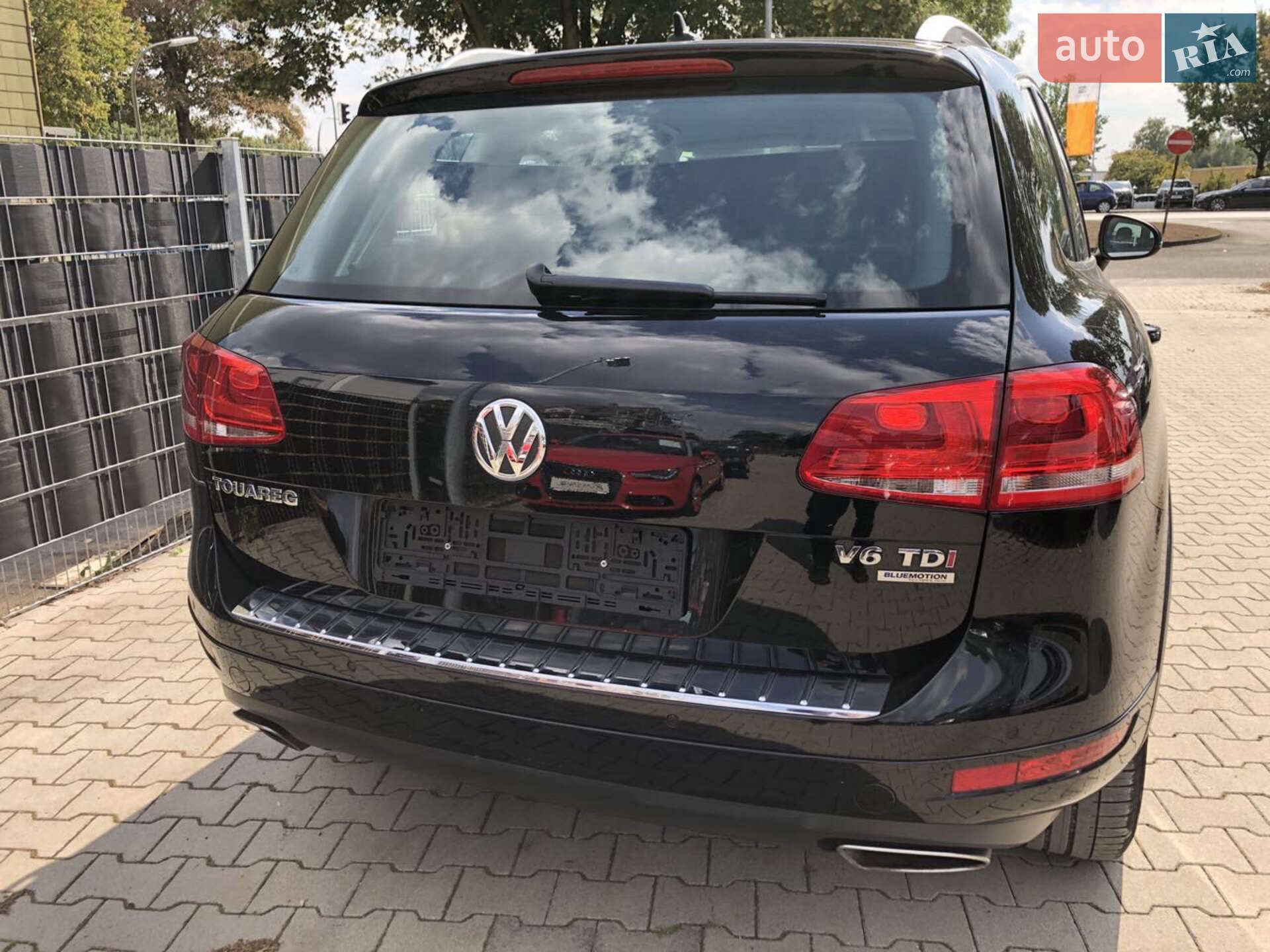 Volkswagen Touareg 2011 VIN WVGZZZ7PZCD024486 фото оголошення 2 з 7