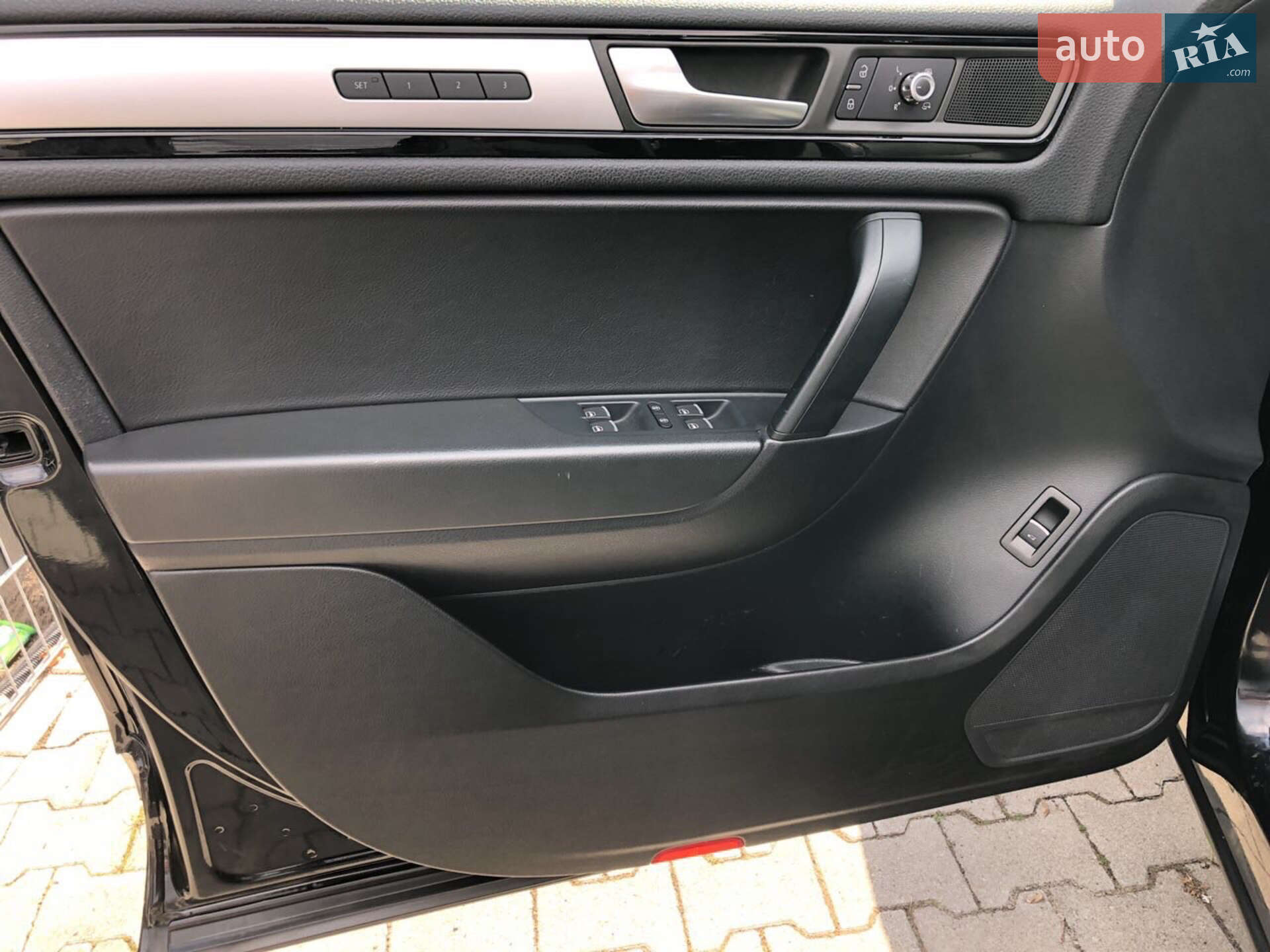 Volkswagen Touareg 2011 VIN WVGZZZ7PZCD024486 фото оголошення 3 з 7
