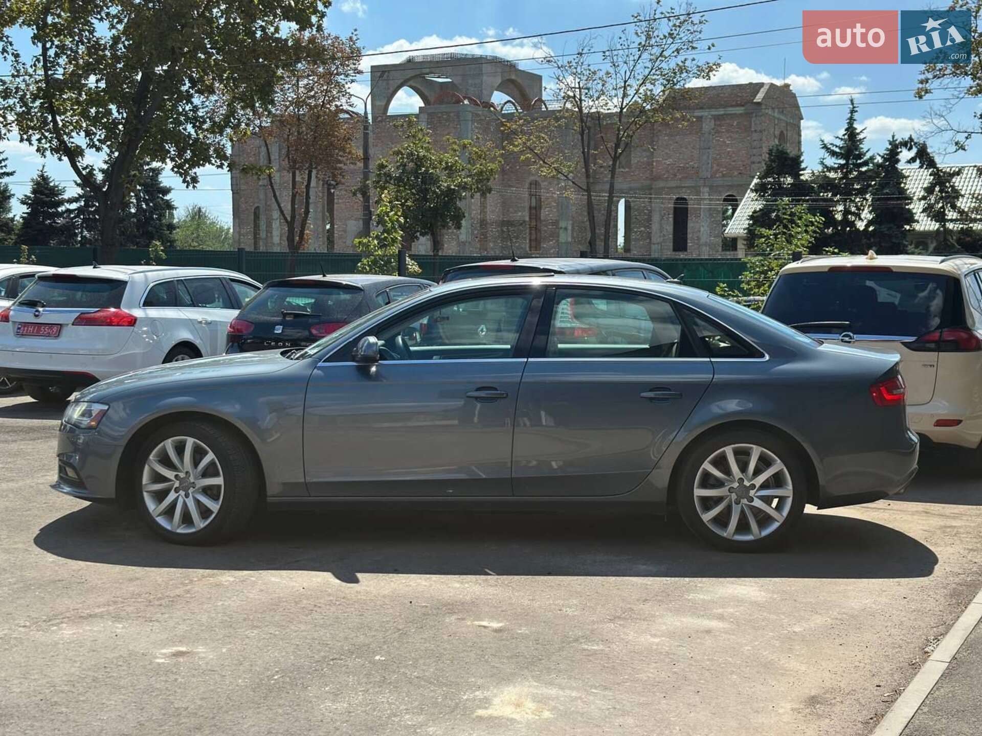 Audi A4 2013 VIN WAUFFAFL1DN015547 фото оголошення 3 з 56