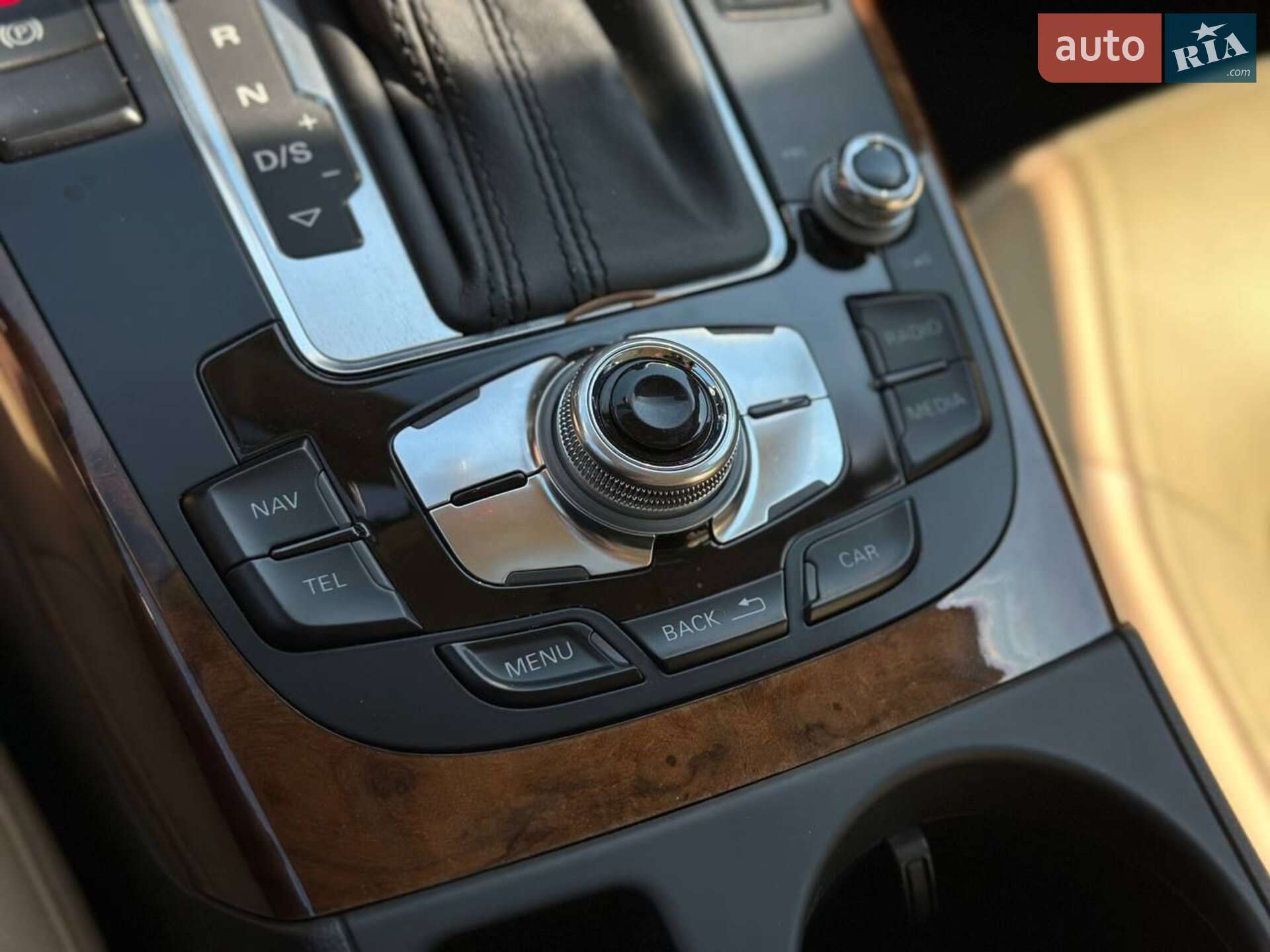 Audi A4 2013 VIN WAUFFAFL1DN015547 фото оголошення 10 з 56