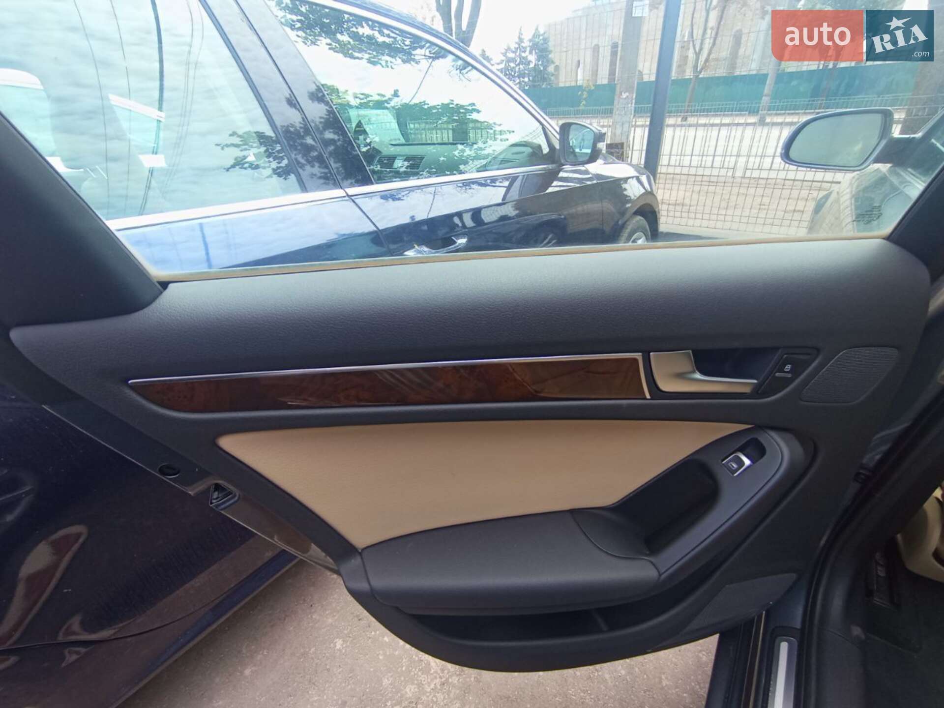 Audi A4 2013 VIN WAUFFAFL1DN015547 фото оголошення 13 з 56