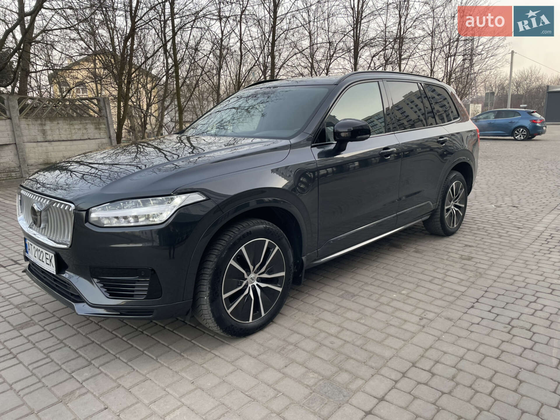 Volvo XC90 2021 VIN YV1LFBMVDM1766323 фото оголошення 11 з 43