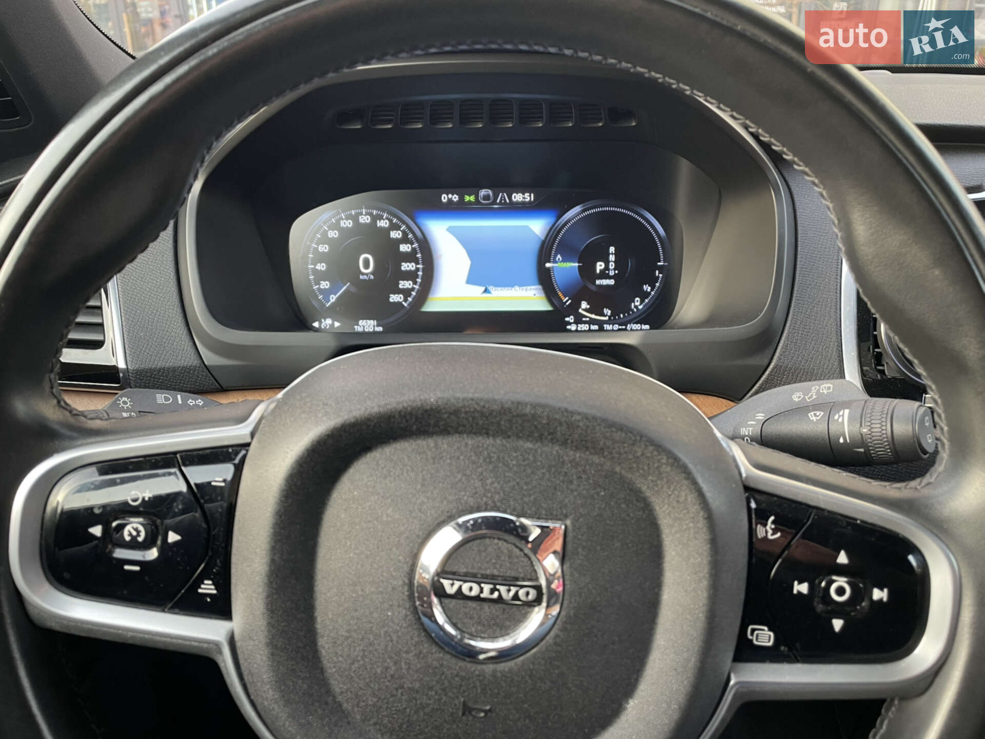 Volvo XC90 2021 VIN YV1LFBMVDM1766323 фото оголошення 26 з 43