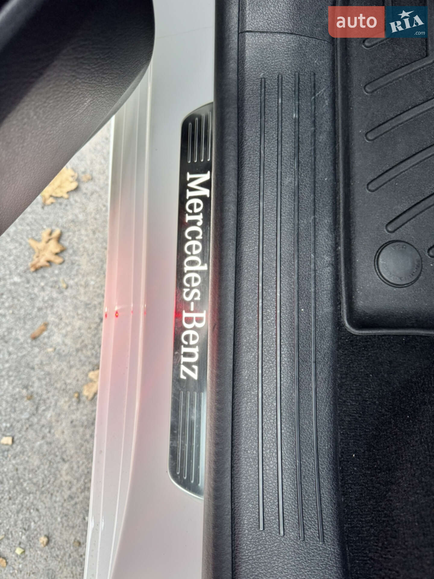 Mercedes-Benz GLE-Class 2022 VIN W1N1671191A701441 фото оголошення 82 з 97