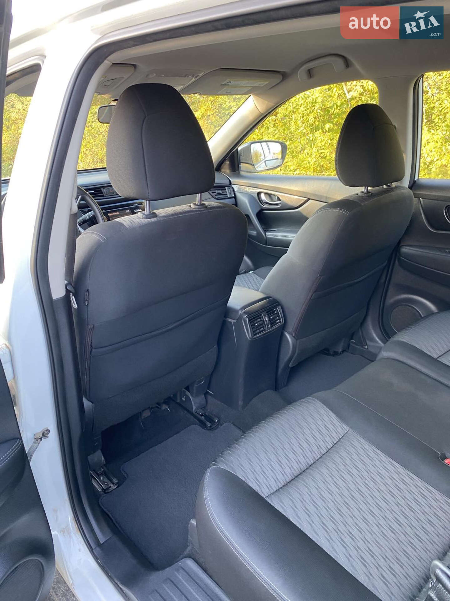 Nissan Rogue 2017 VIN KNMAT2MT9HP576877 фото оголошення 14 з 24