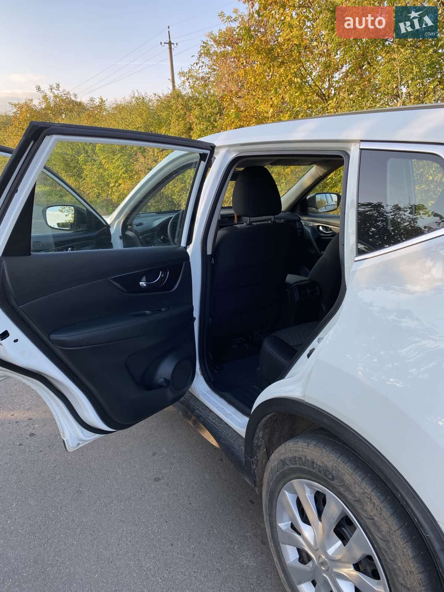 Nissan Rogue 2017 VIN KNMAT2MT9HP576877 фото оголошення 15 з 24