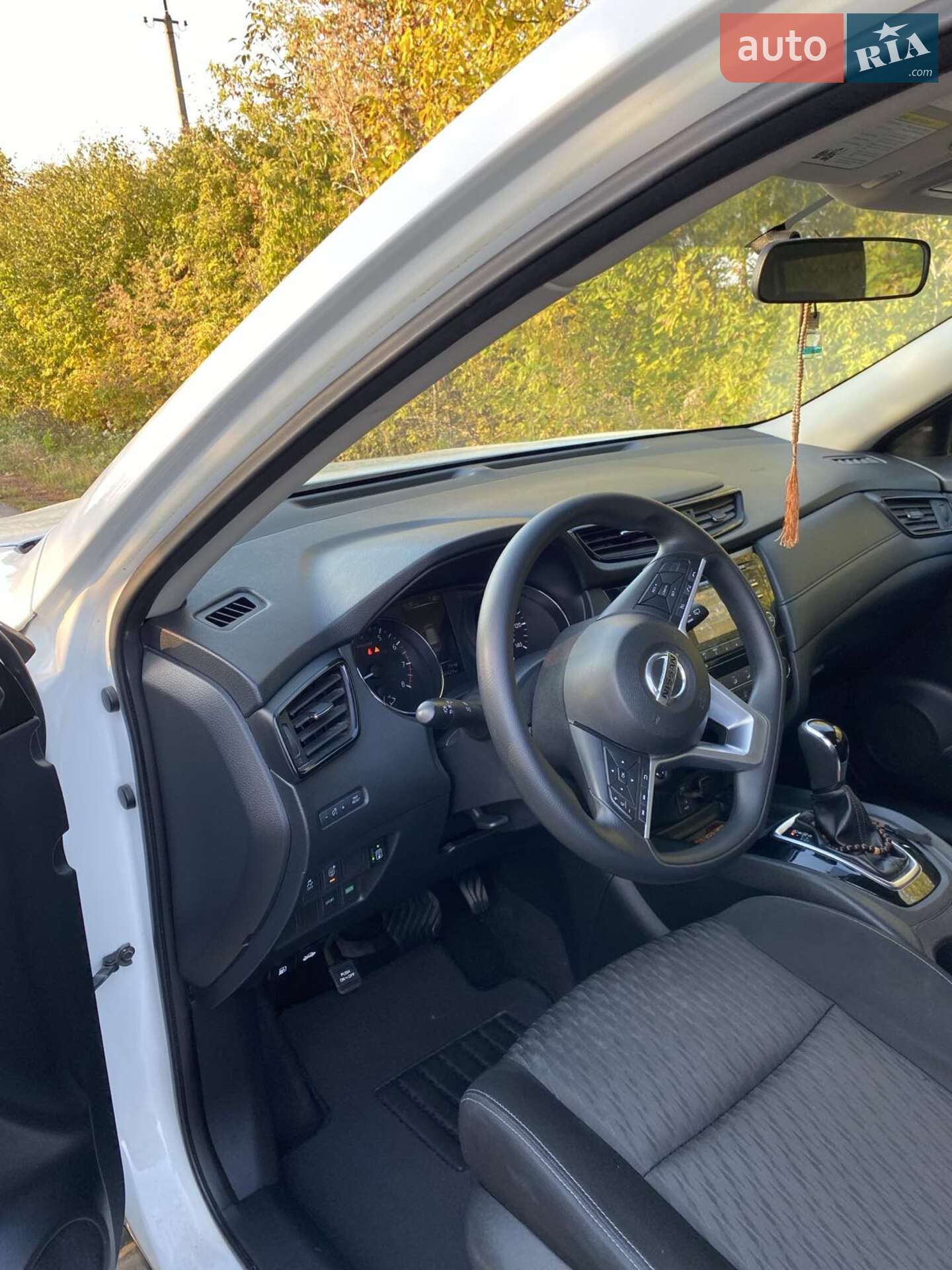 Nissan Rogue 2017 VIN KNMAT2MT9HP576877 фото оголошення 23 з 24