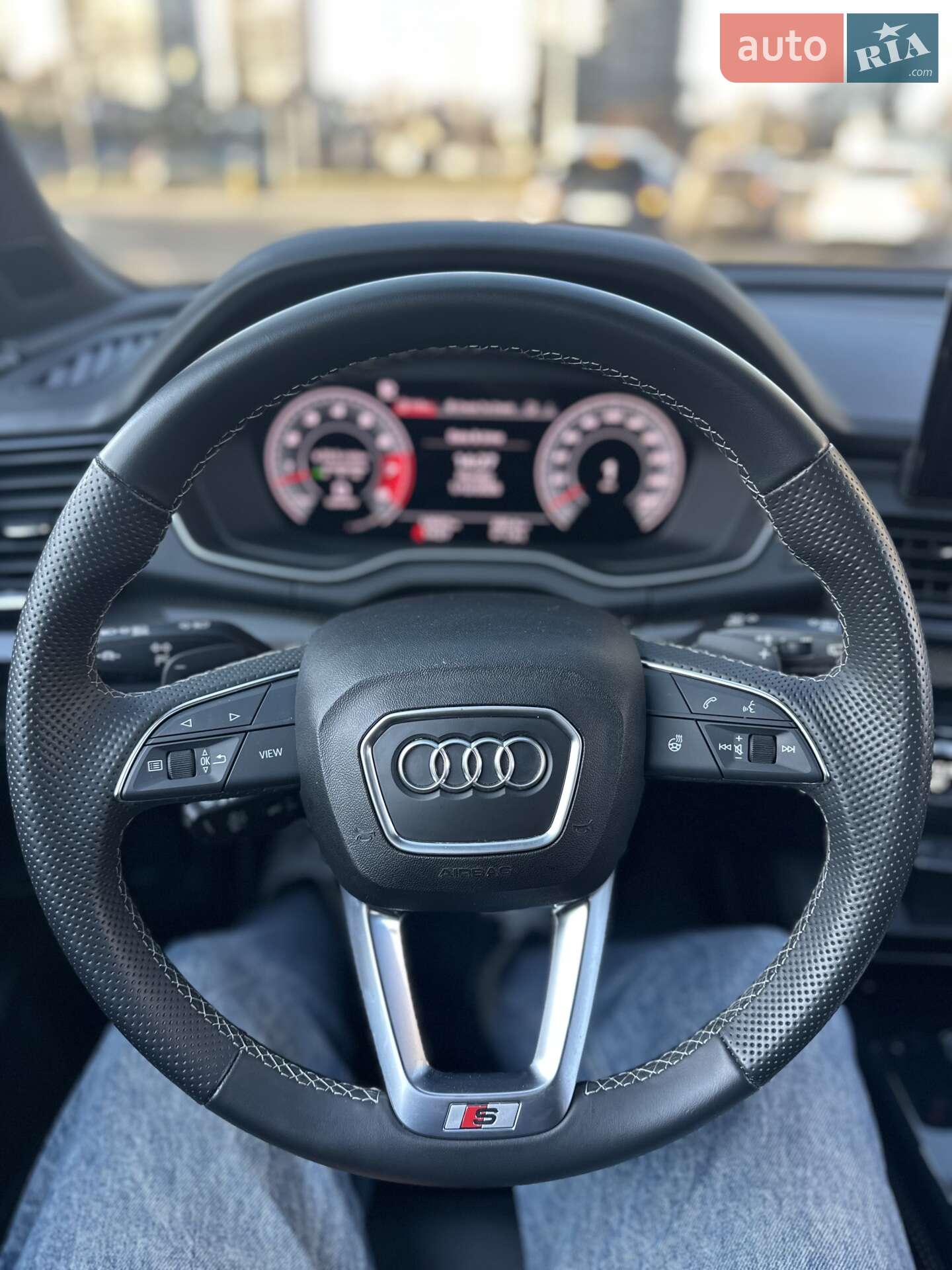 Audi SQ5 2022 VIN WA1C4AFY2P2008971 фото оголошення 10 з 31