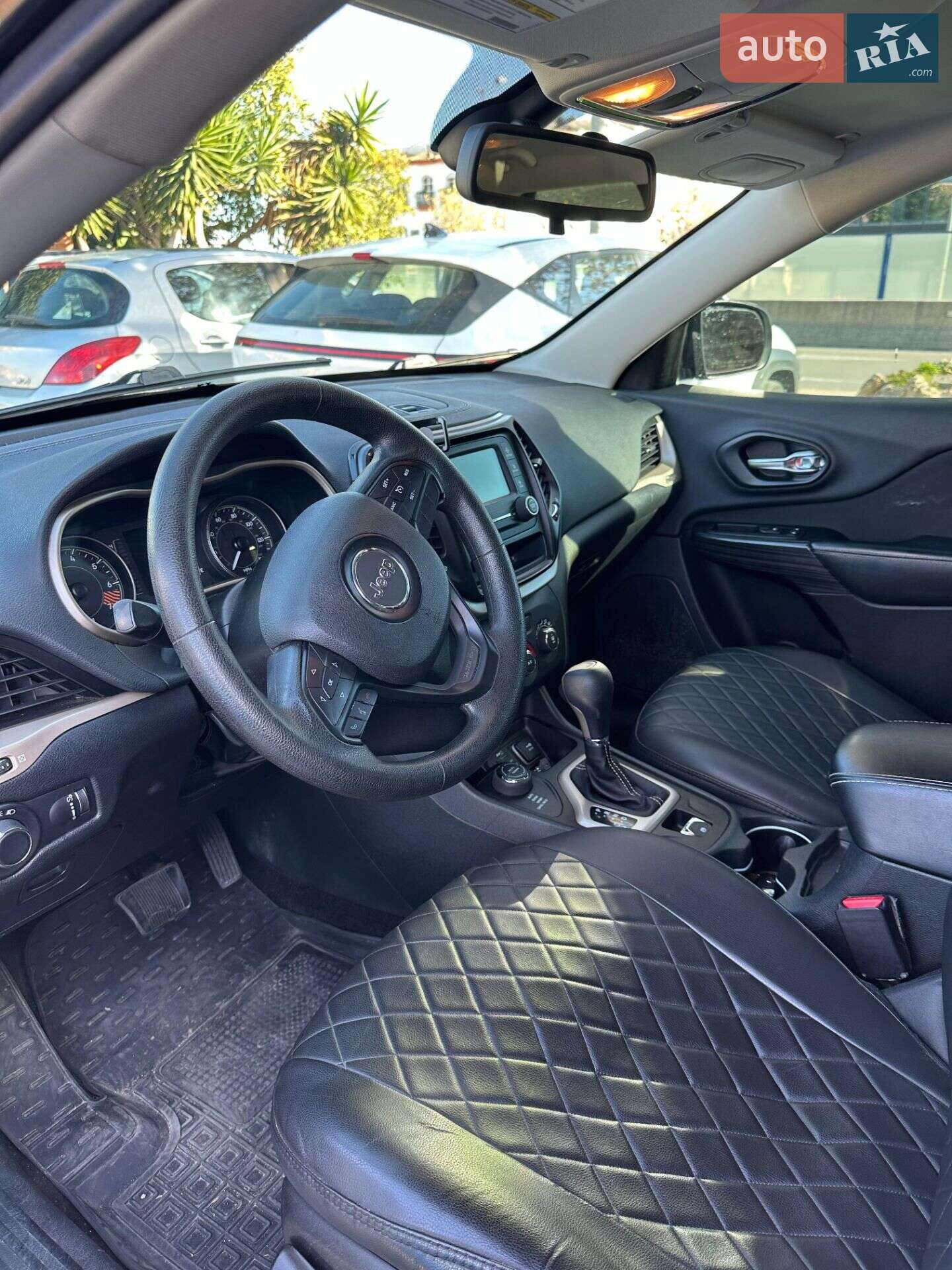 Jeep Cherokee 2013 VIN 1C4PJMAB7EW165941 фото оголошення 7 з 17
