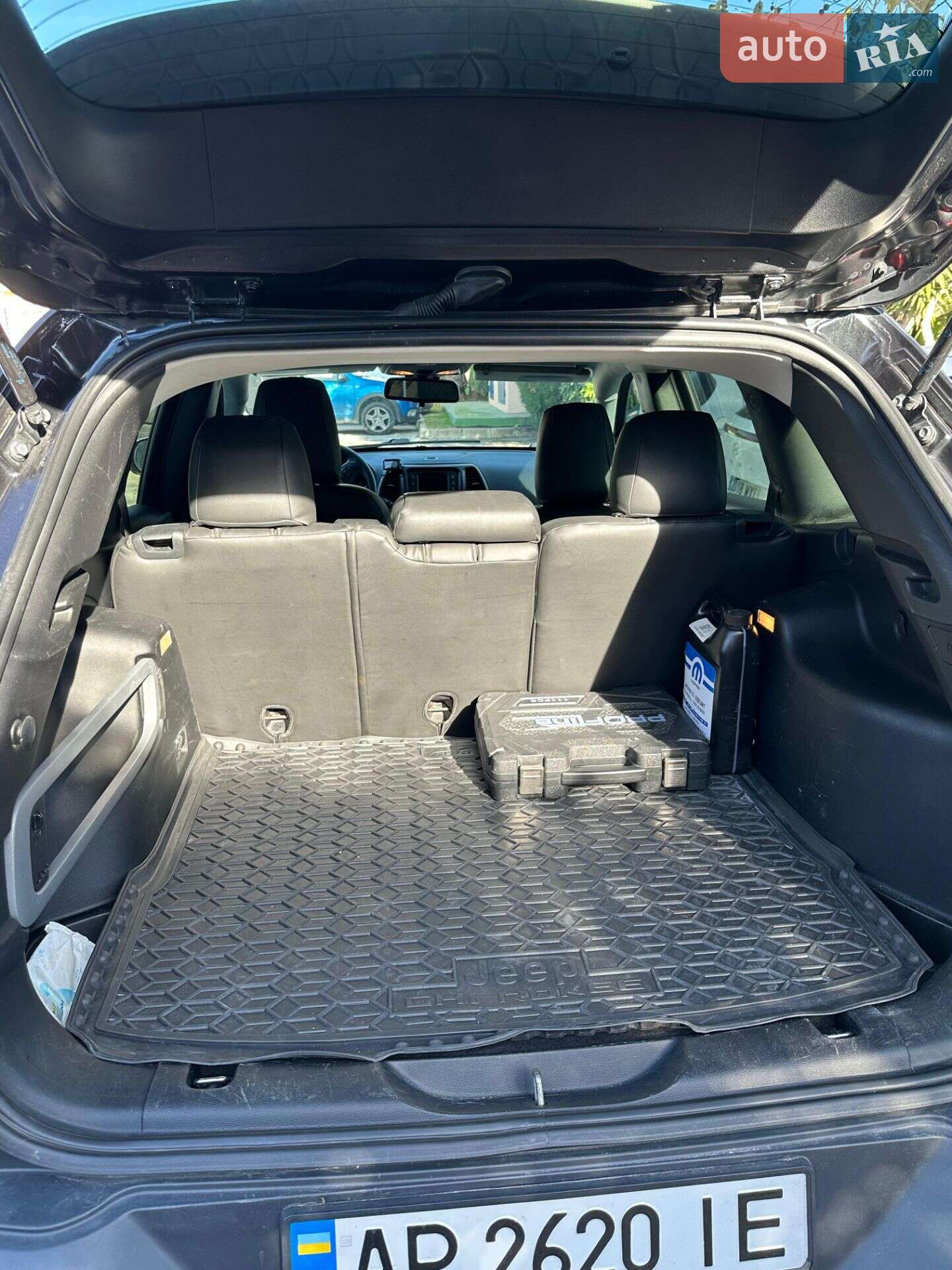 Jeep Cherokee 2013 VIN 1C4PJMAB7EW165941 фото оголошення 12 з 17