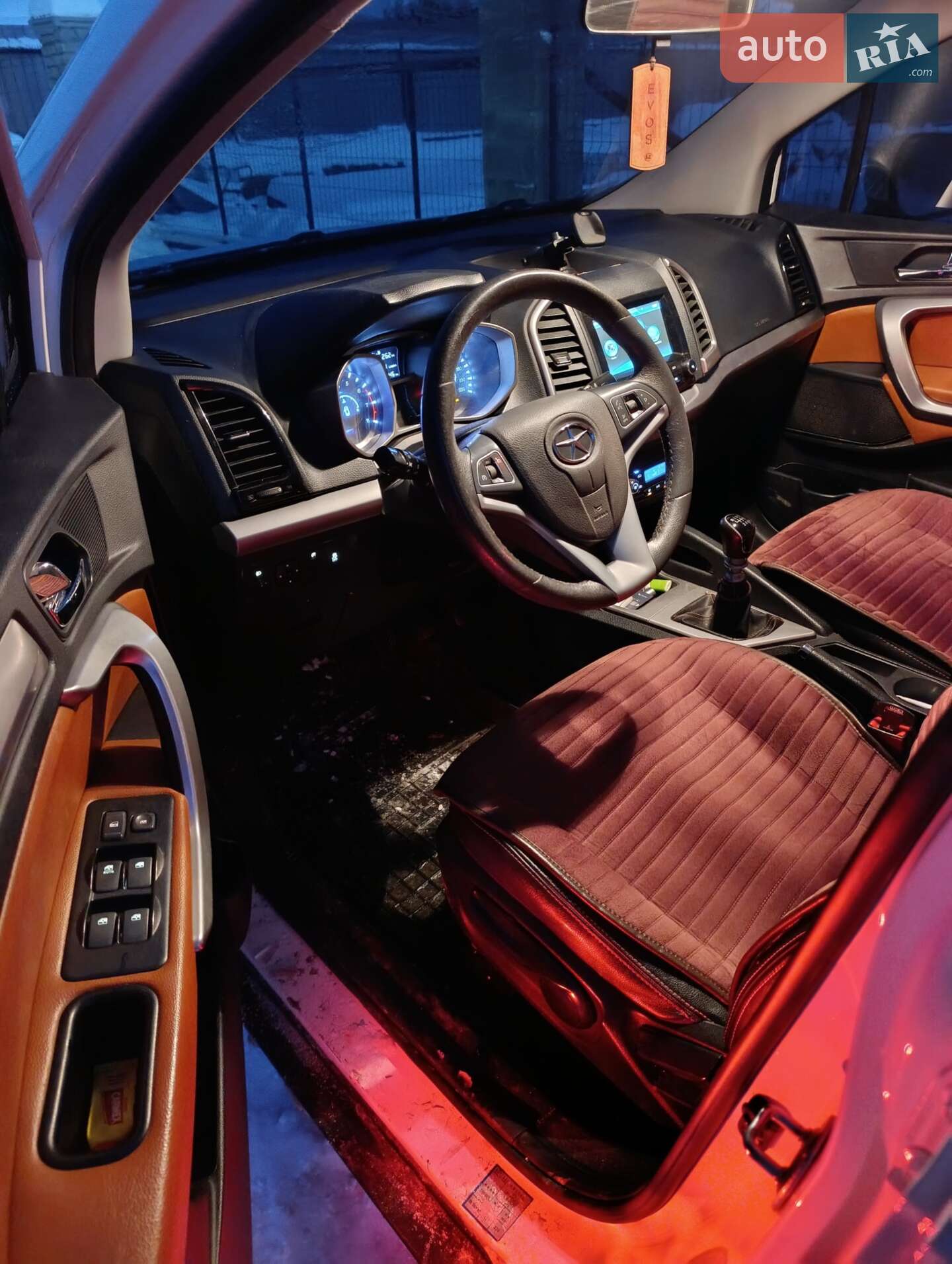 JAC S3 2015 VIN LJ12EKR25E4777764 фото оголошення 4 з 10