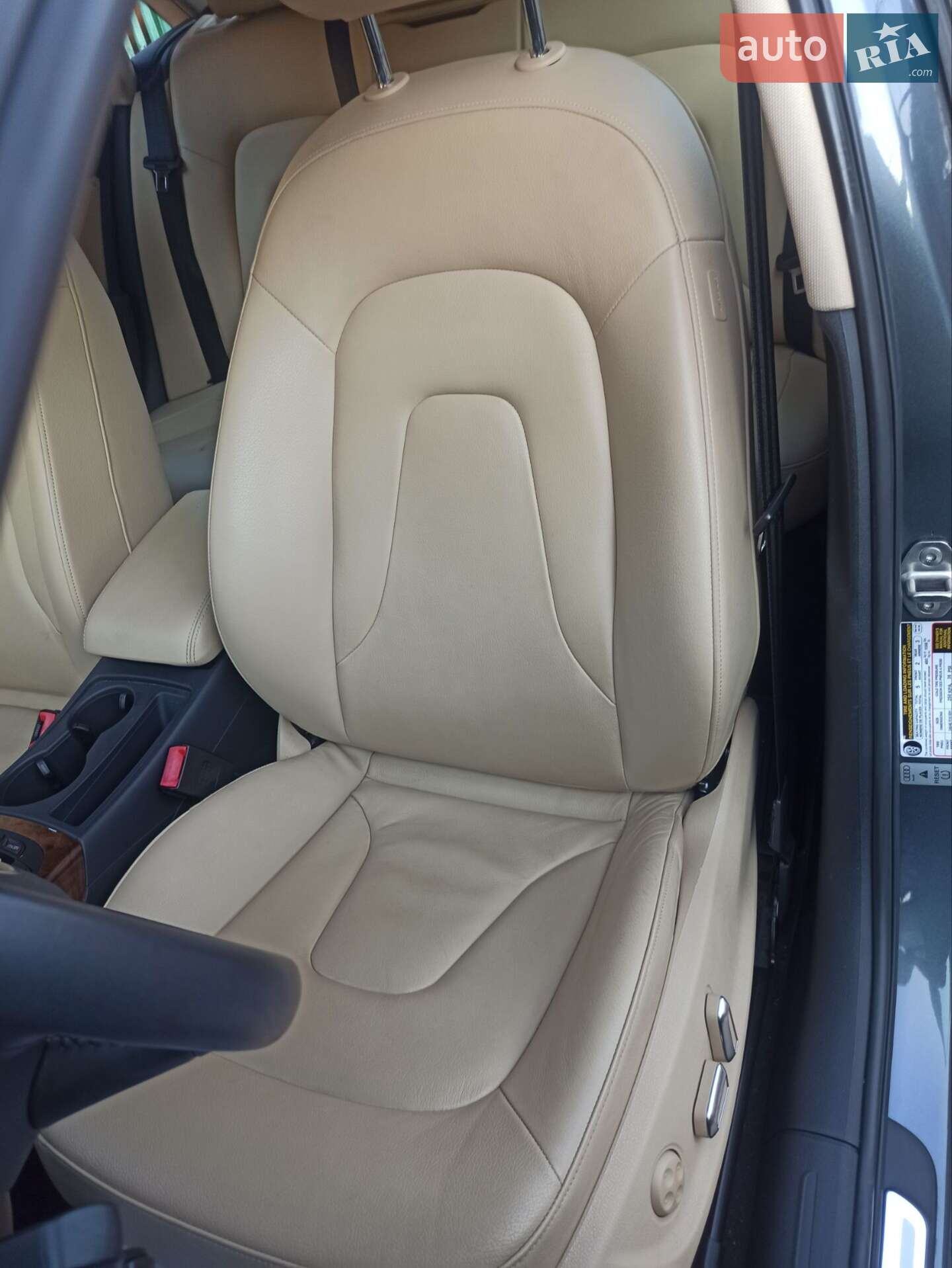 Audi A4 2013 VIN WAUFFAFL1DN015547 фото оголошення 16 з 40