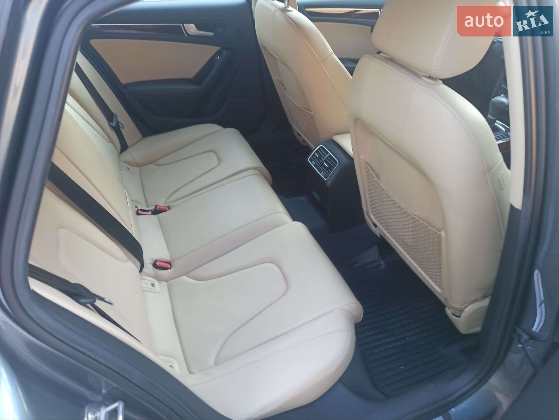 Audi A4 2013 VIN WAUFFAFL1DN015547 фото оголошення 30 з 40