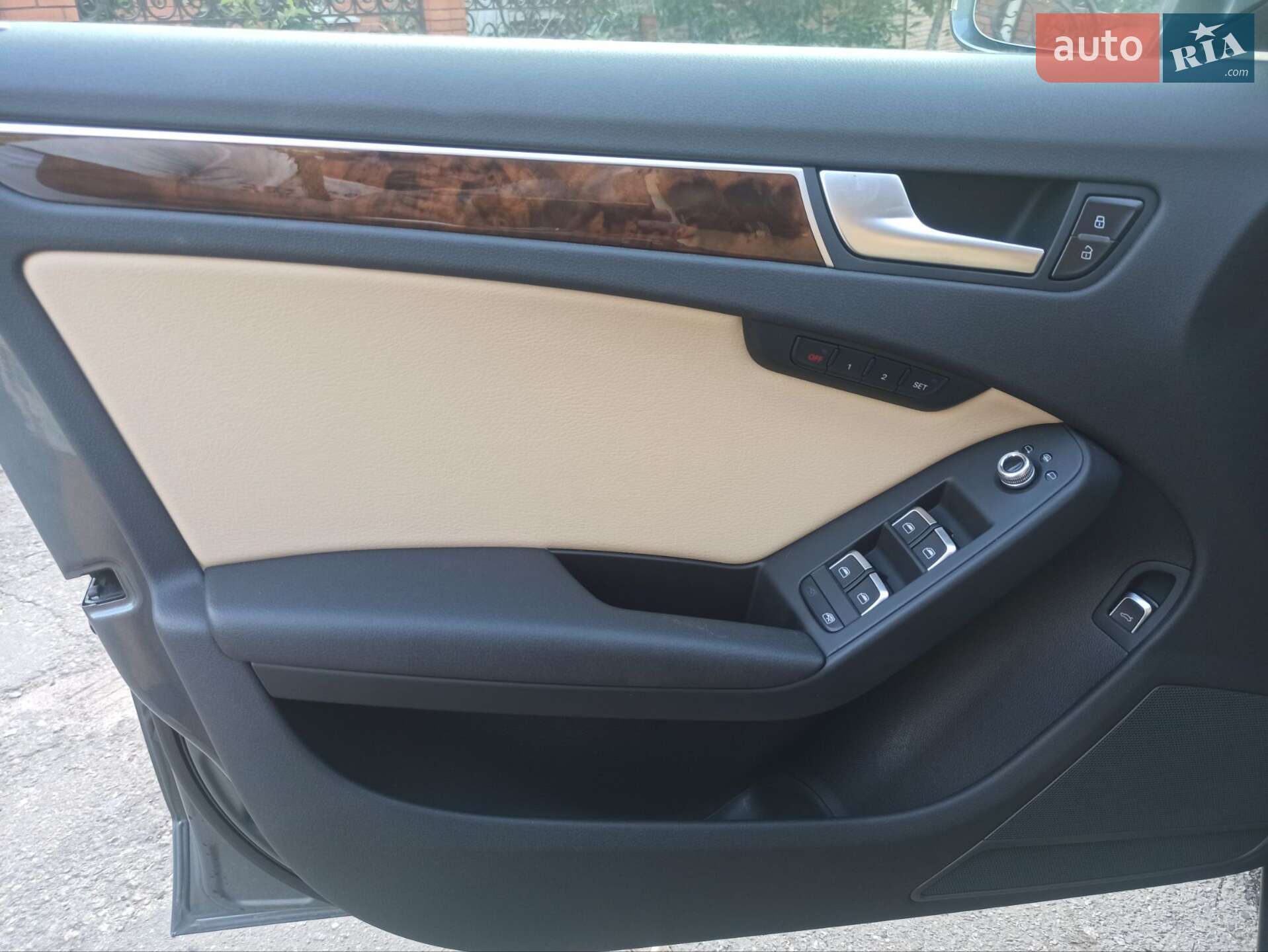 Audi A4 2013 VIN WAUFFAFL1DN015547 фото оголошення 38 з 40
