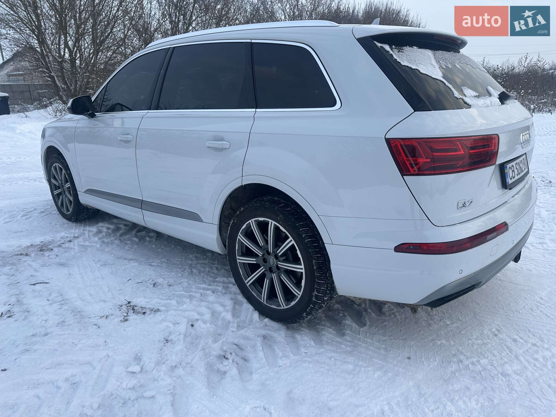 Audi Q7 2017 VIN WA1VAAF70HD052949 фото оголошення 46 з 55