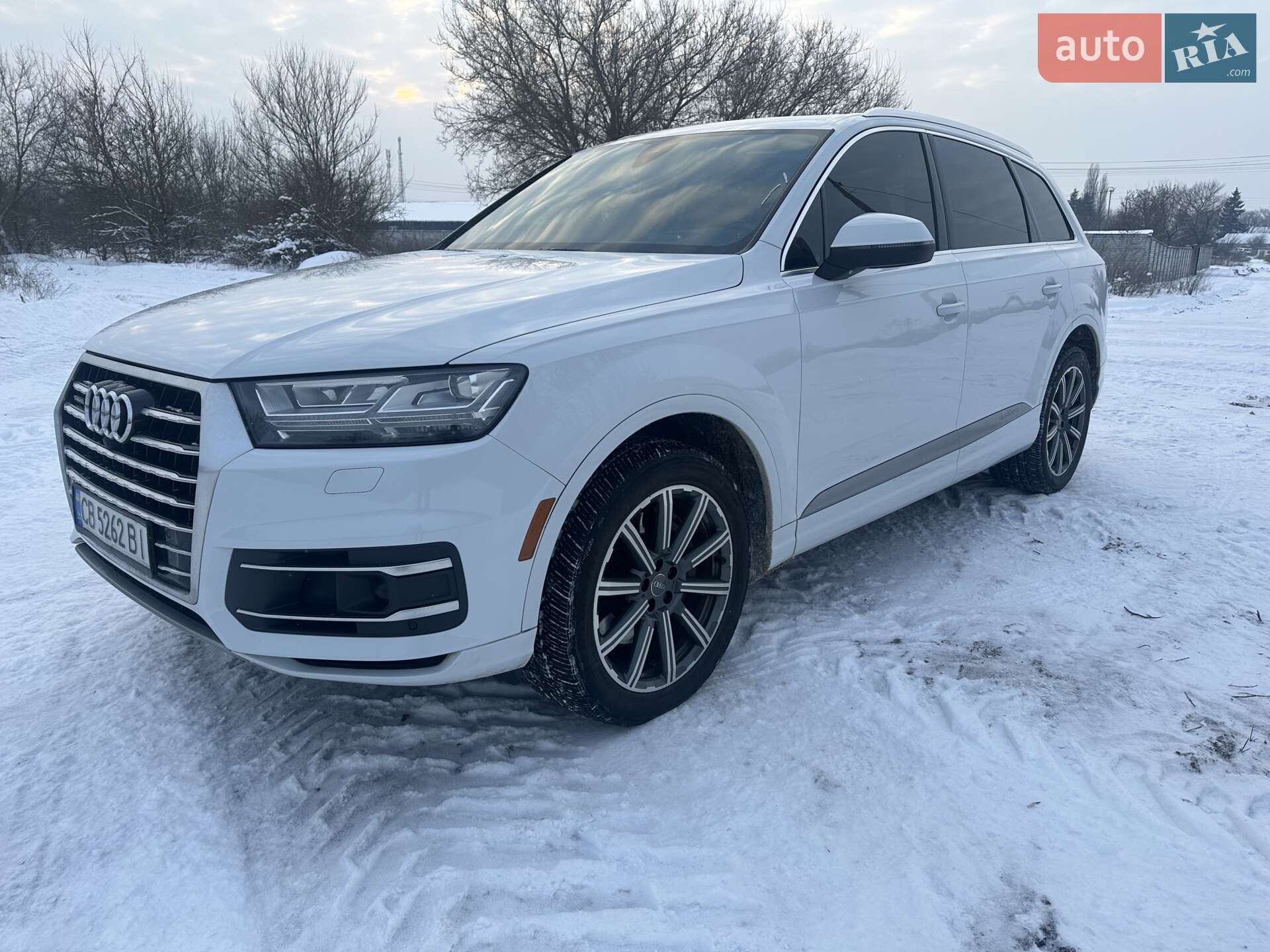 Audi Q7 2017 VIN WA1VAAF70HD052949 фото оголошення 47 з 55