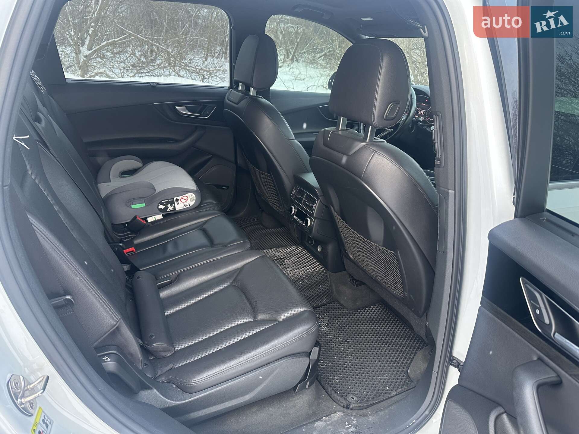 Audi Q7 2017 VIN WA1VAAF70HD052949 фото оголошення 53 з 55