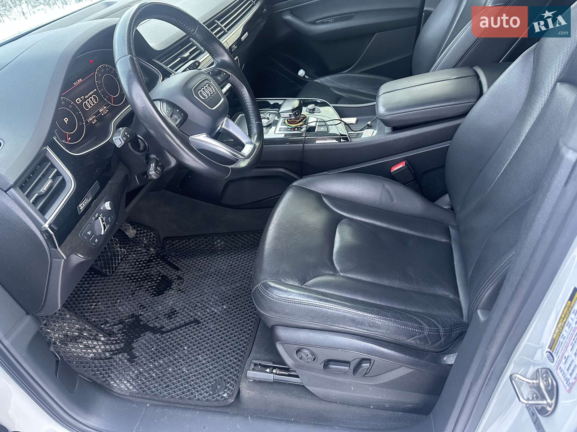 Audi Q7 2017 VIN WA1VAAF70HD052949 фото оголошення 55 з 55