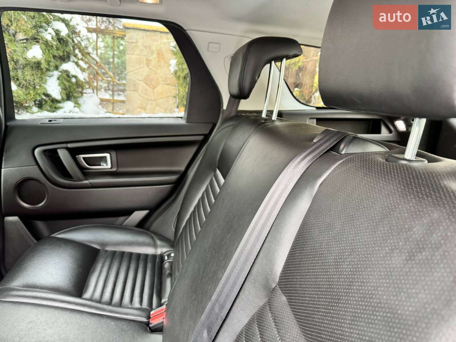Land Rover Discovery Sport 2016 VIN SALCA2BC1GH586290 фото оголошення 23 з 33