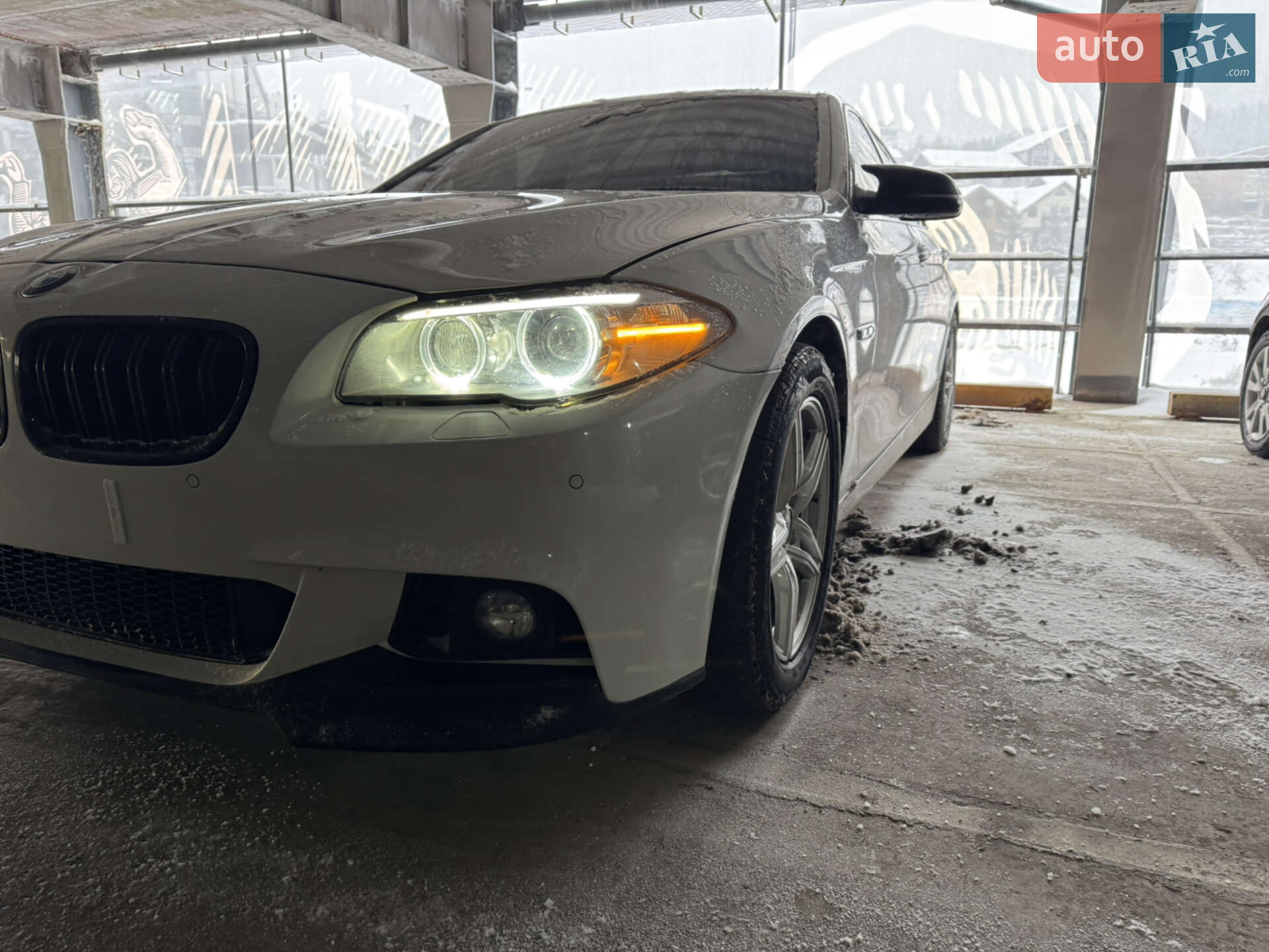 BMW 5 Series 2015 VIN WBAXA5C57FD691638 фото оголошення 10 з 26