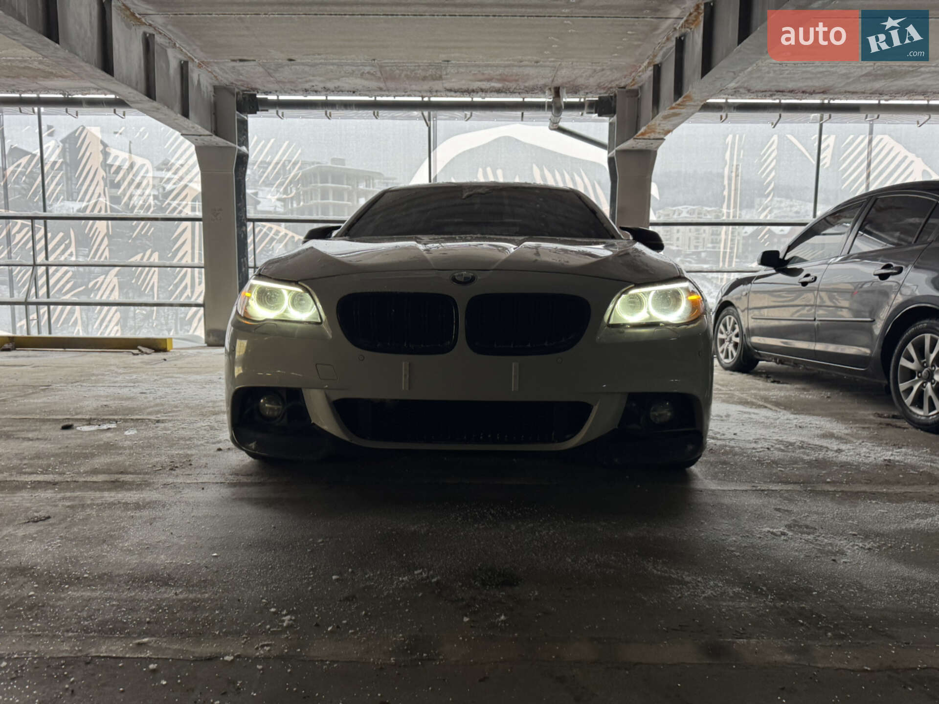 BMW 5 Series 2015 VIN WBAXA5C57FD691638 фото оголошення 13 з 26