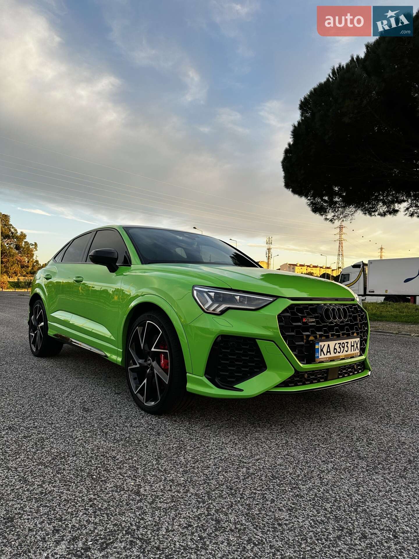 Audi RS Q3 2021 VIN WUAZZZF36N1902885 фото оголошення 3 з 45