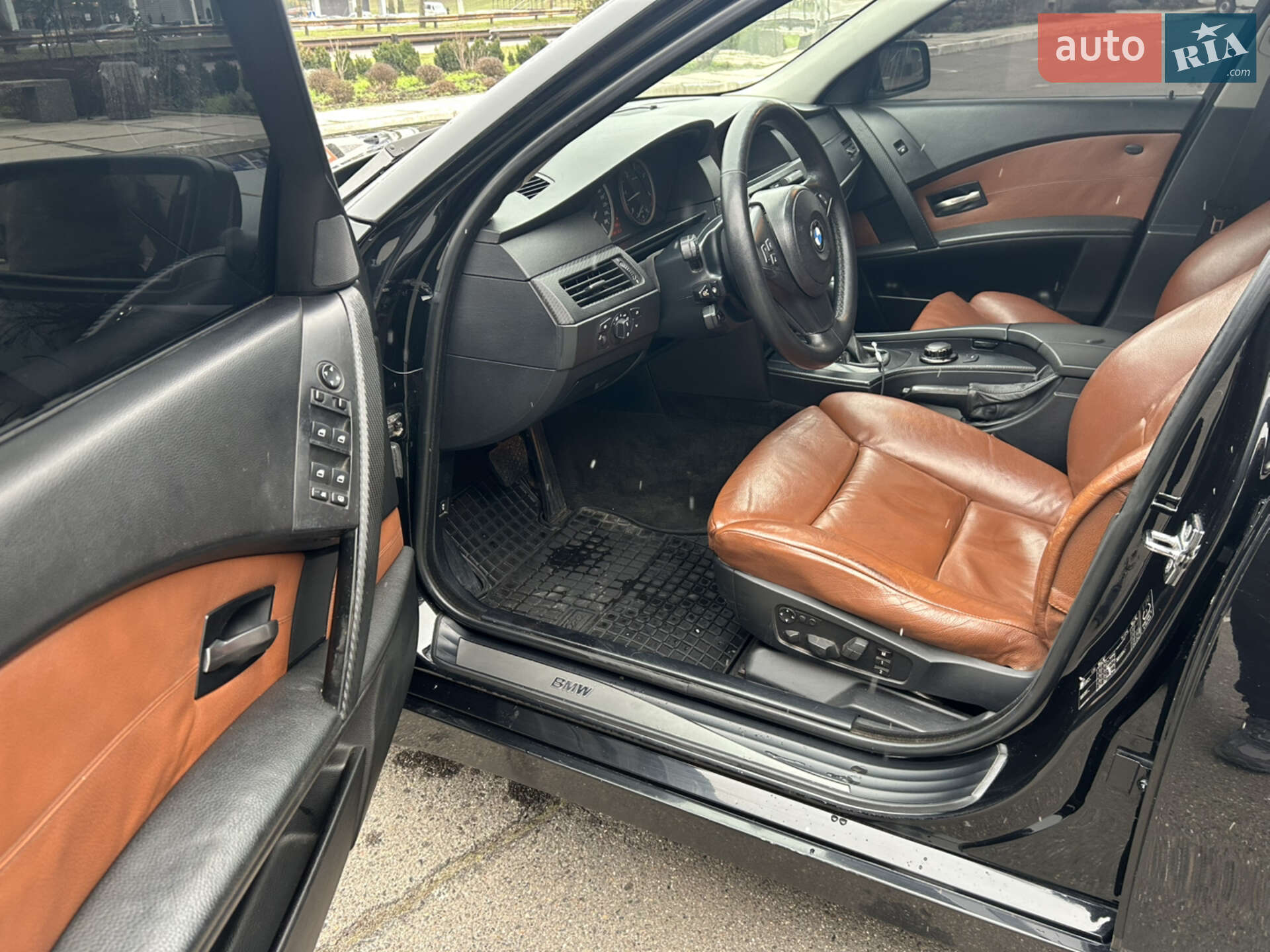 BMW 5 Series 2006 VIN WBANM71020CP19456 фото оголошення 13 з 26
