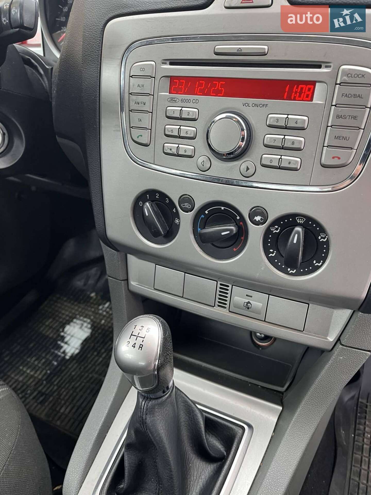 Ford Focus 2008 VIN WF0PXXWPDP8A35737 фото оголошення 12 з 23