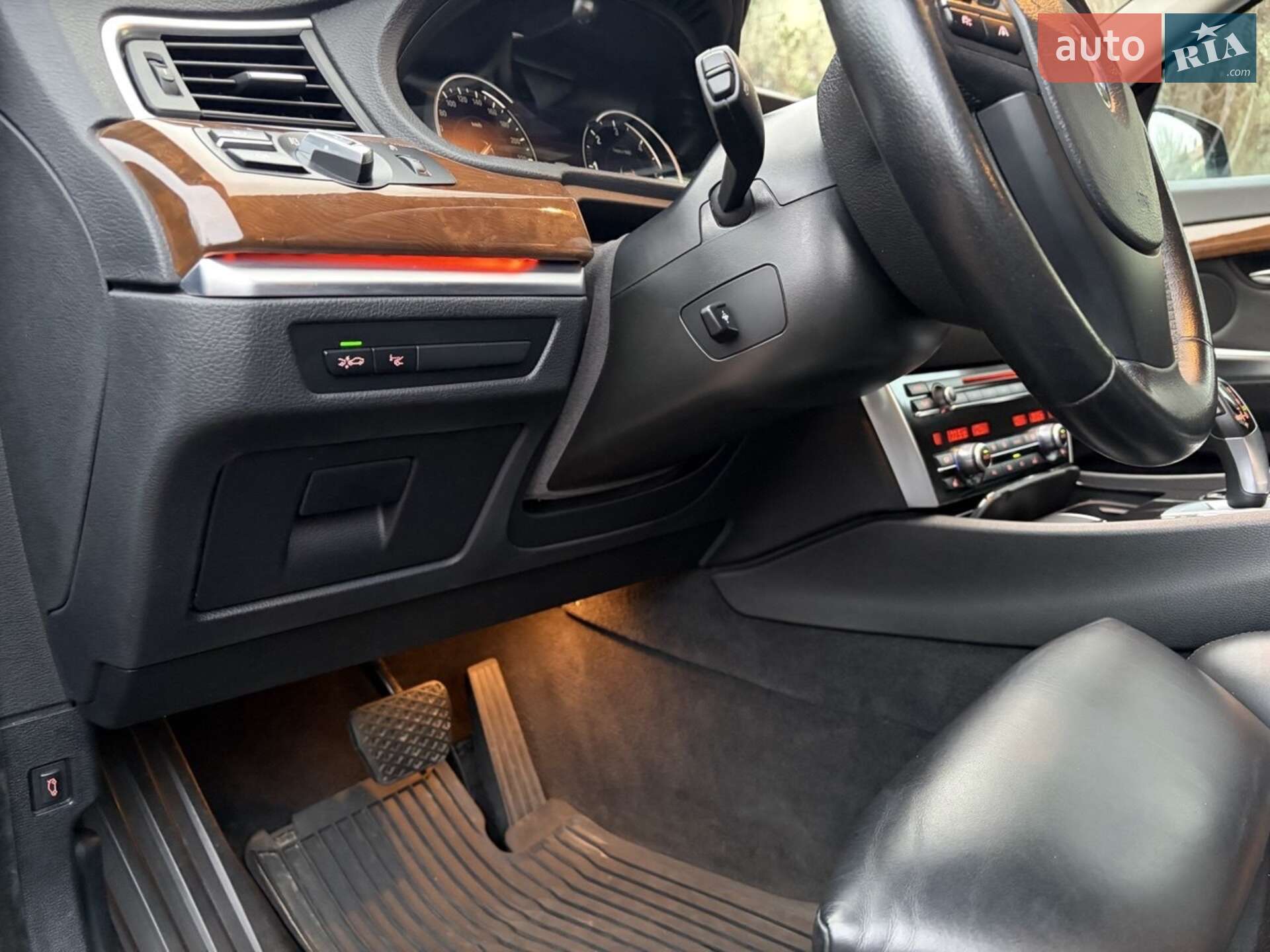 BMW 5 Series GT 2013 VIN WBAXC61040D167782 фото оголошення 17 з 64