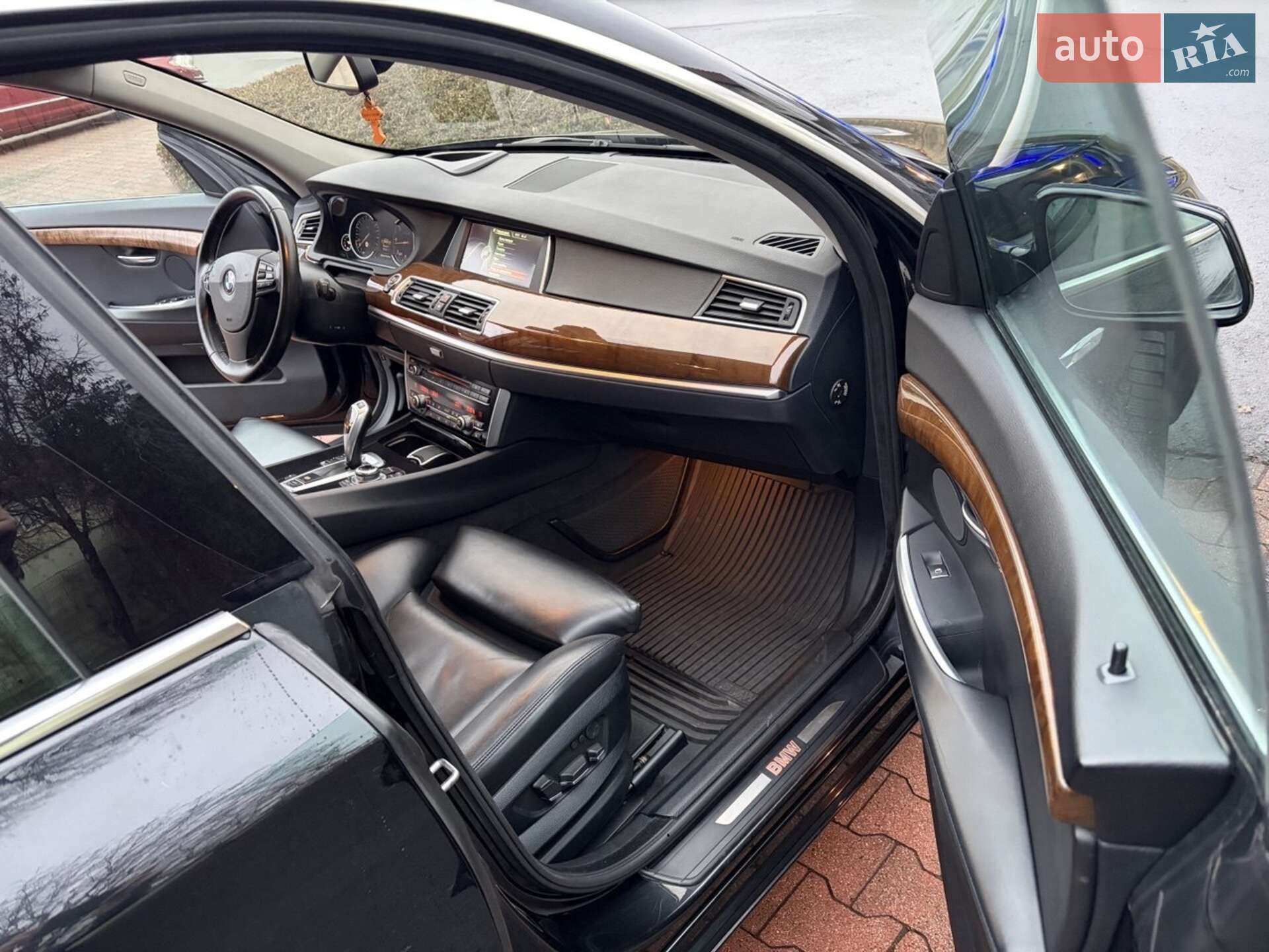 BMW 5 Series GT 2013 VIN WBAXC61040D167782 фото оголошення 26 з 64