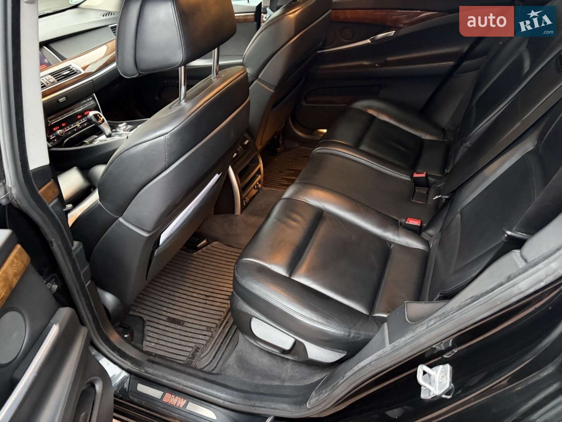 BMW 5 Series GT 2013 VIN WBAXC61040D167782 фото оголошення 30 з 64
