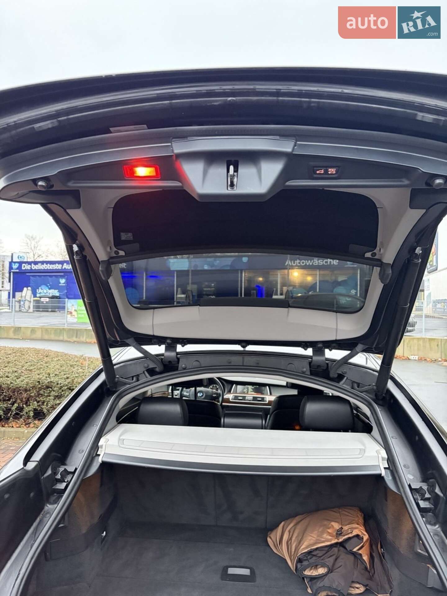 BMW 5 Series GT 2013 VIN WBAXC61040D167782 фото оголошення 32 з 64