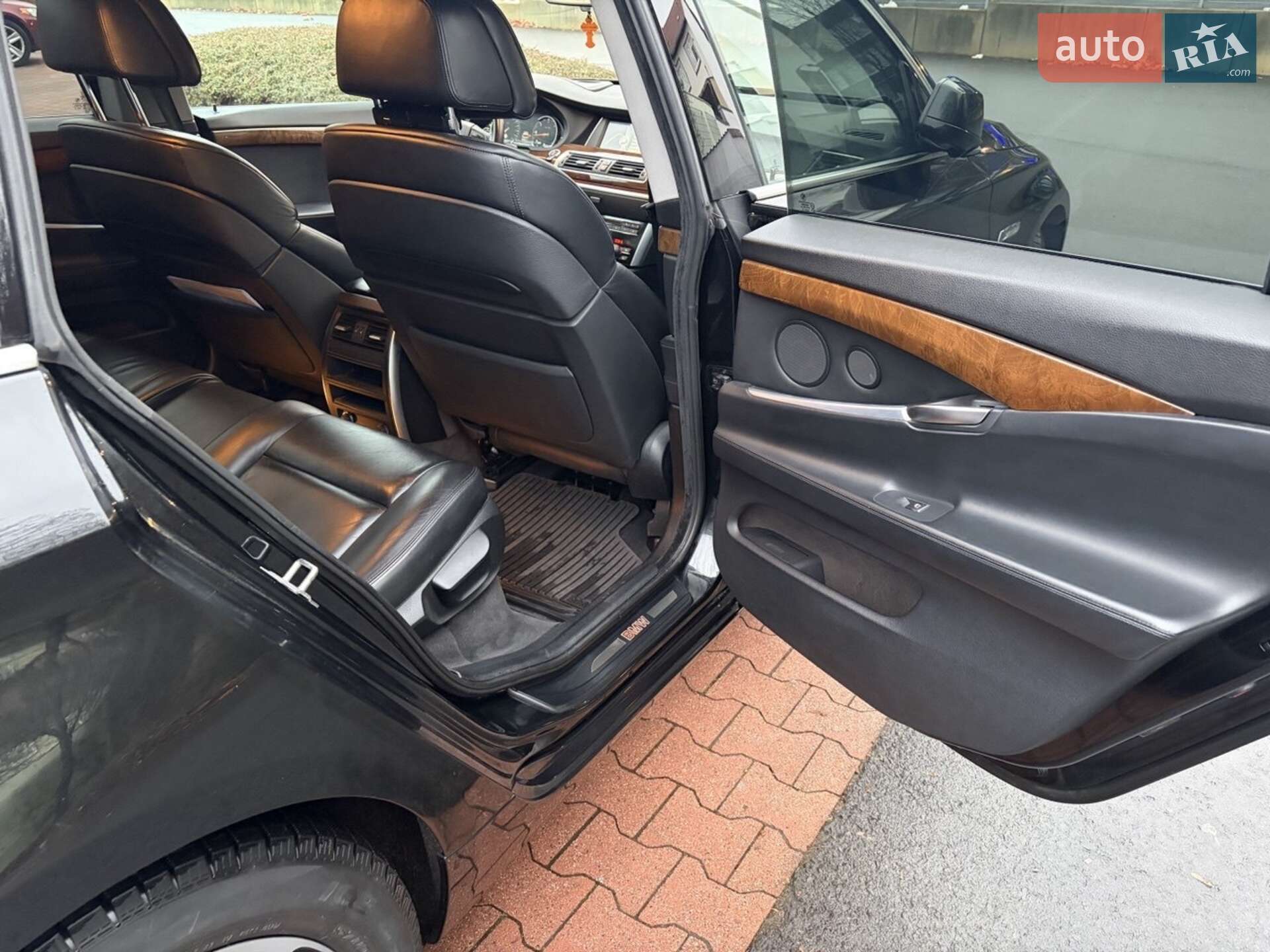 BMW 5 Series GT 2013 VIN WBAXC61040D167782 фото оголошення 44 з 64