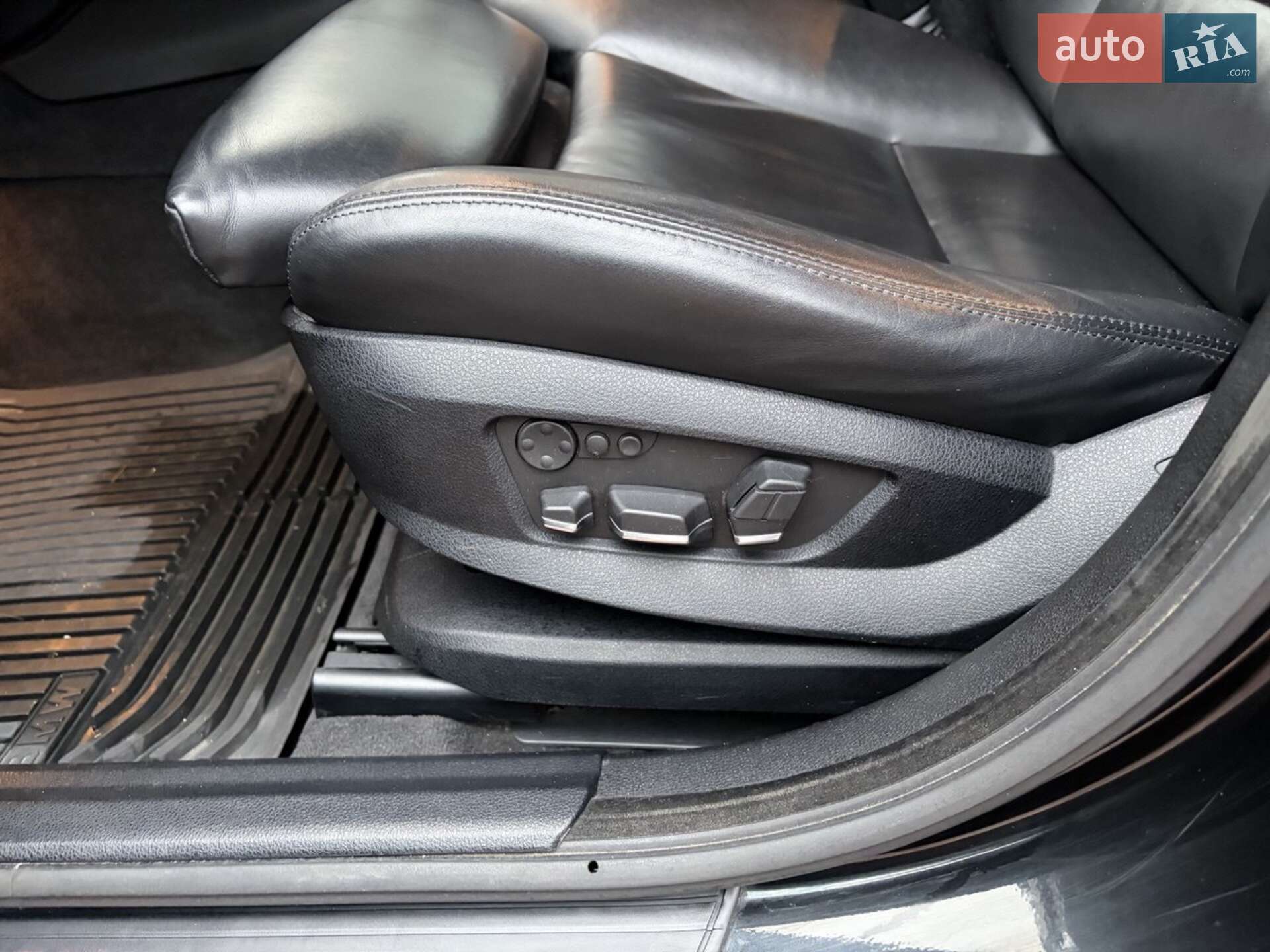 BMW 5 Series GT 2013 VIN WBAXC61040D167782 фото оголошення 54 з 64