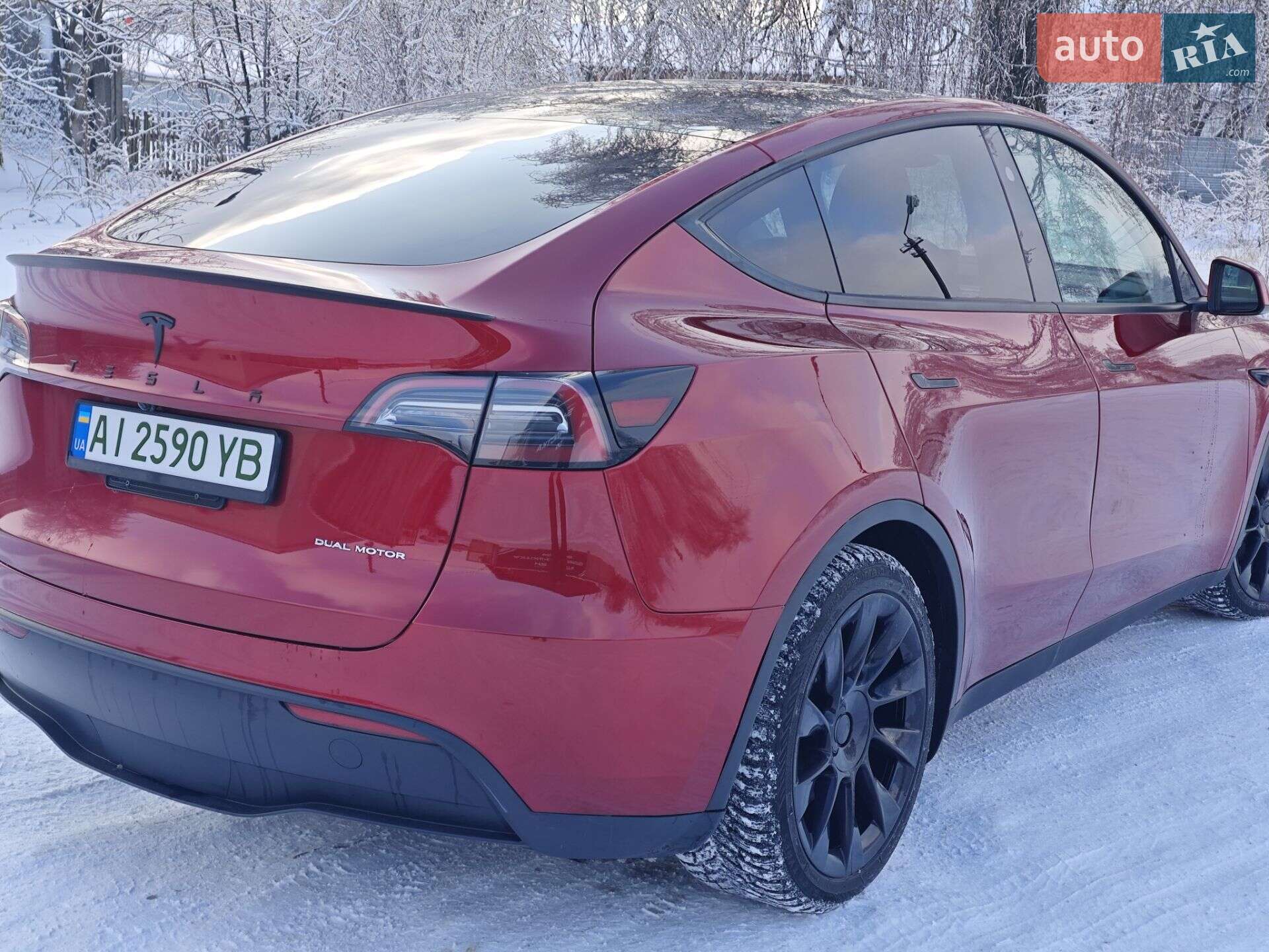 Tesla Model Y 2024 VIN 7SAYGAEEXRF056411 фото оголошення 51 з 74