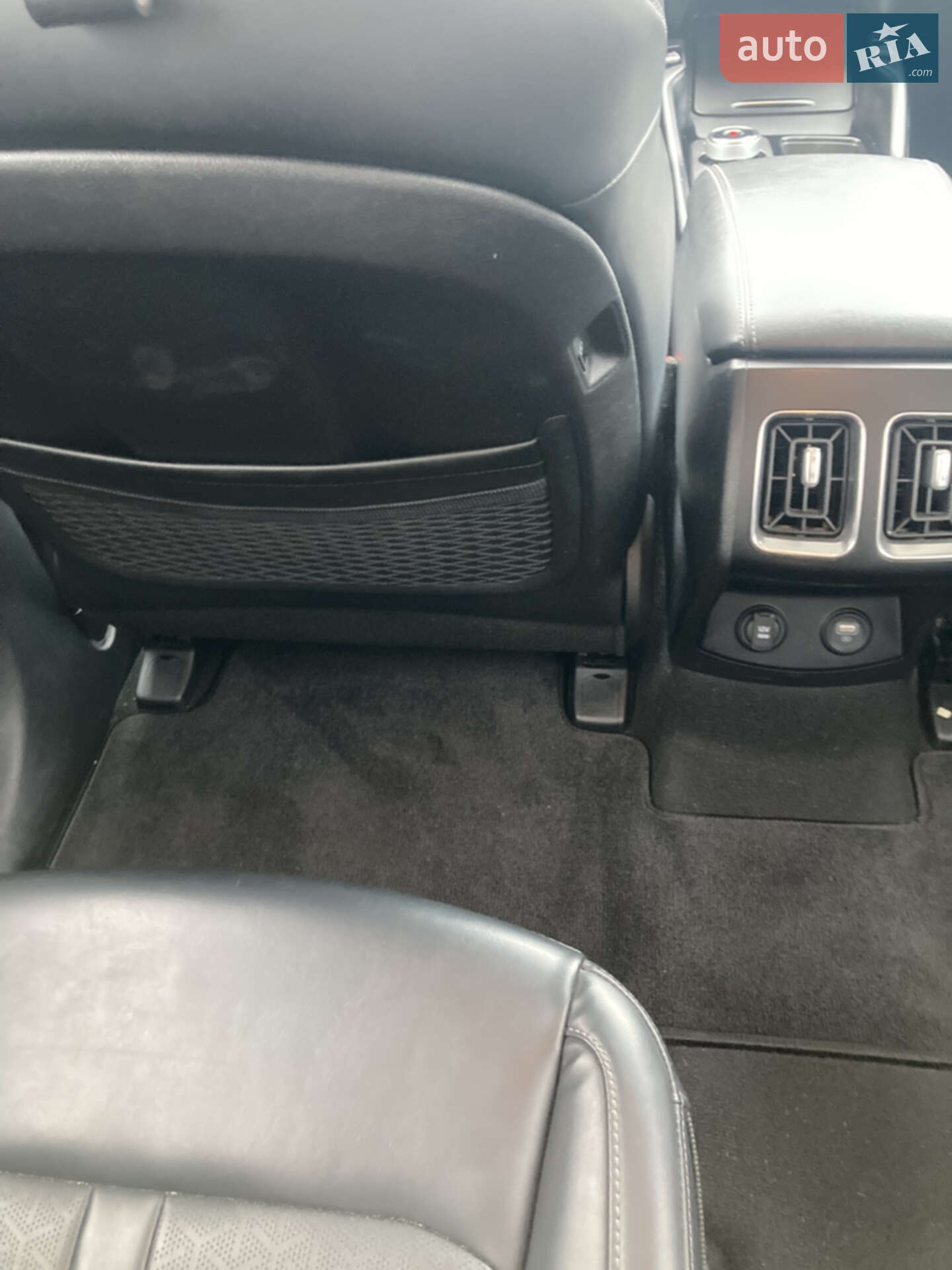 Kia Sorento 2022 VIN KNDRG4LG3N5090659 фото оголошення 16 з 33