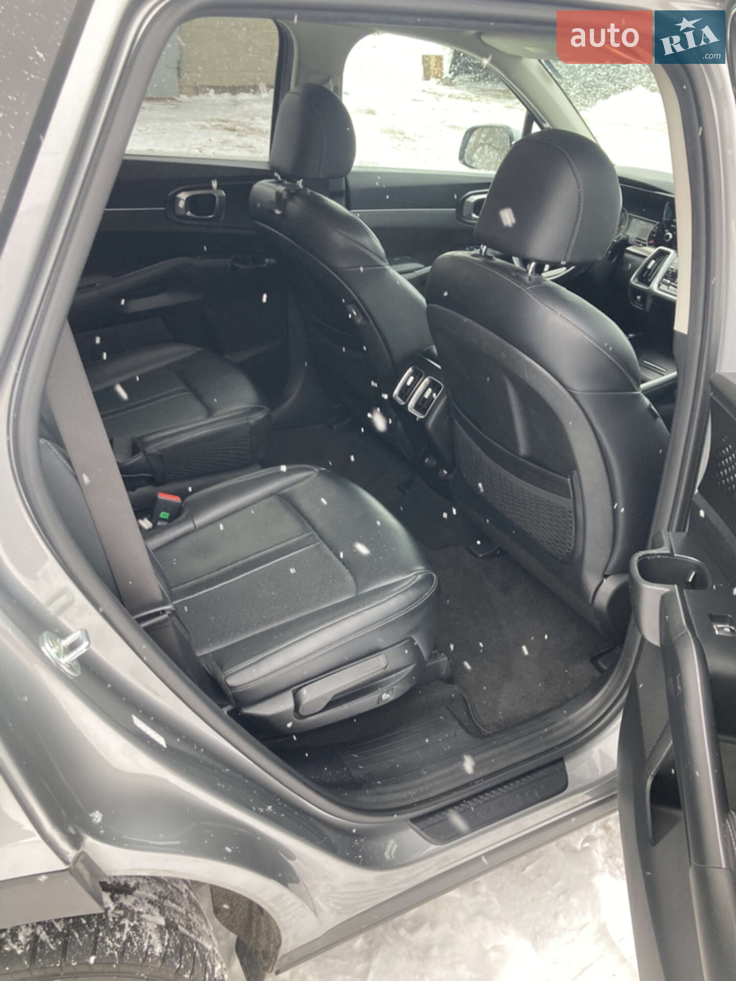 Kia Sorento 2022 VIN KNDRG4LG3N5090659 фото оголошення 19 з 33