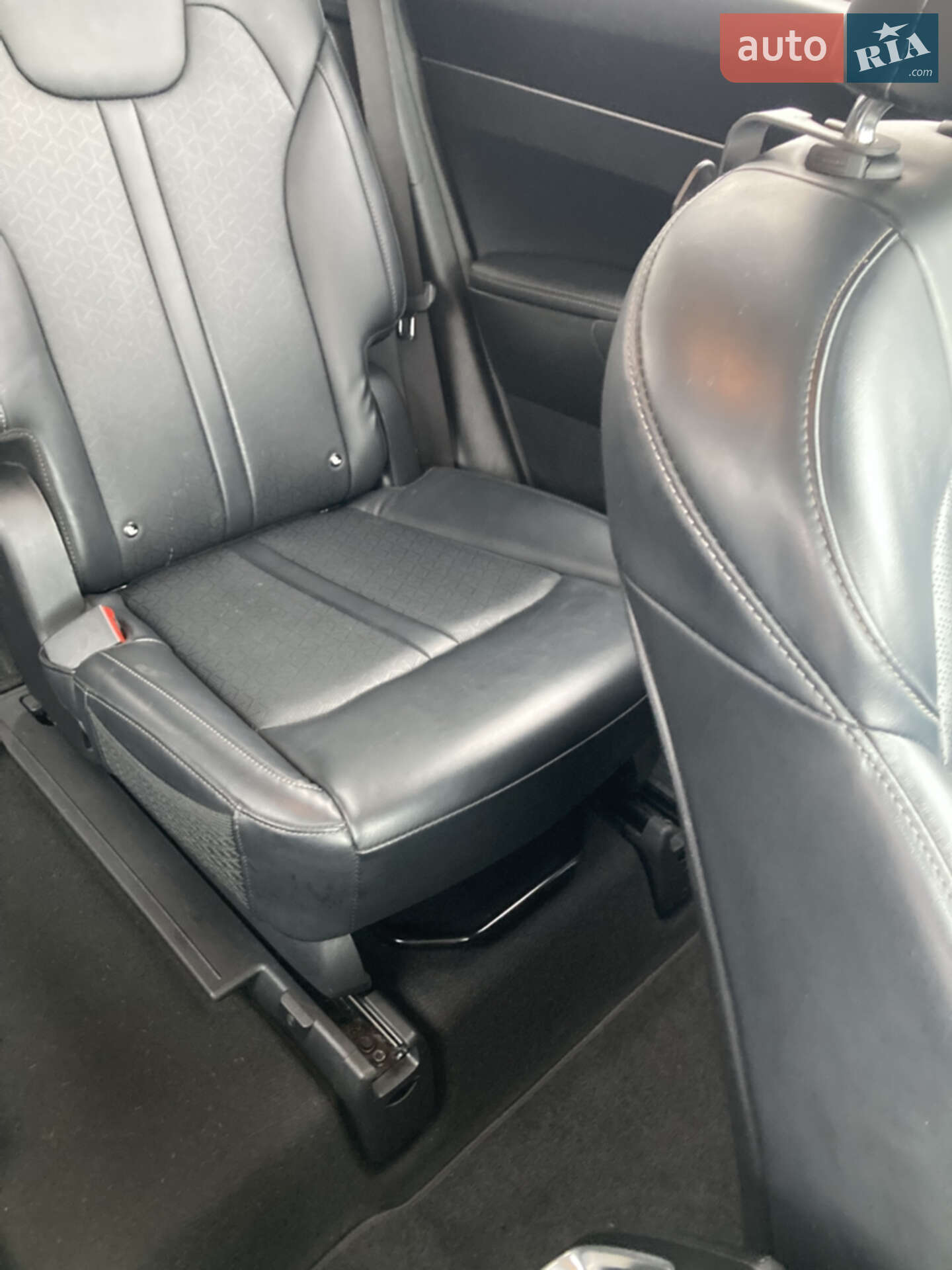 Kia Sorento 2022 VIN KNDRG4LG3N5090659 фото оголошення 30 з 33