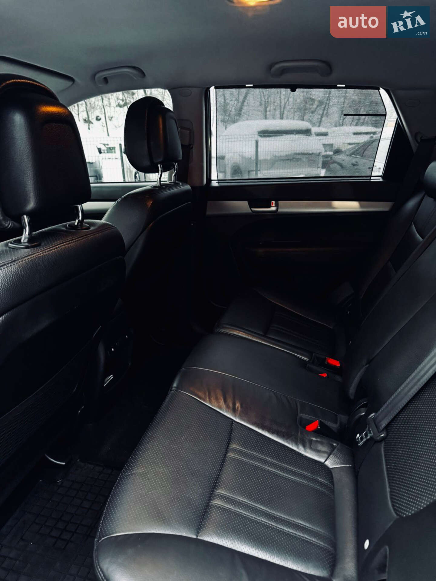 Kia Sorento 2014 VIN KNAKU814DE5514031 фото оголошення 4 з 12