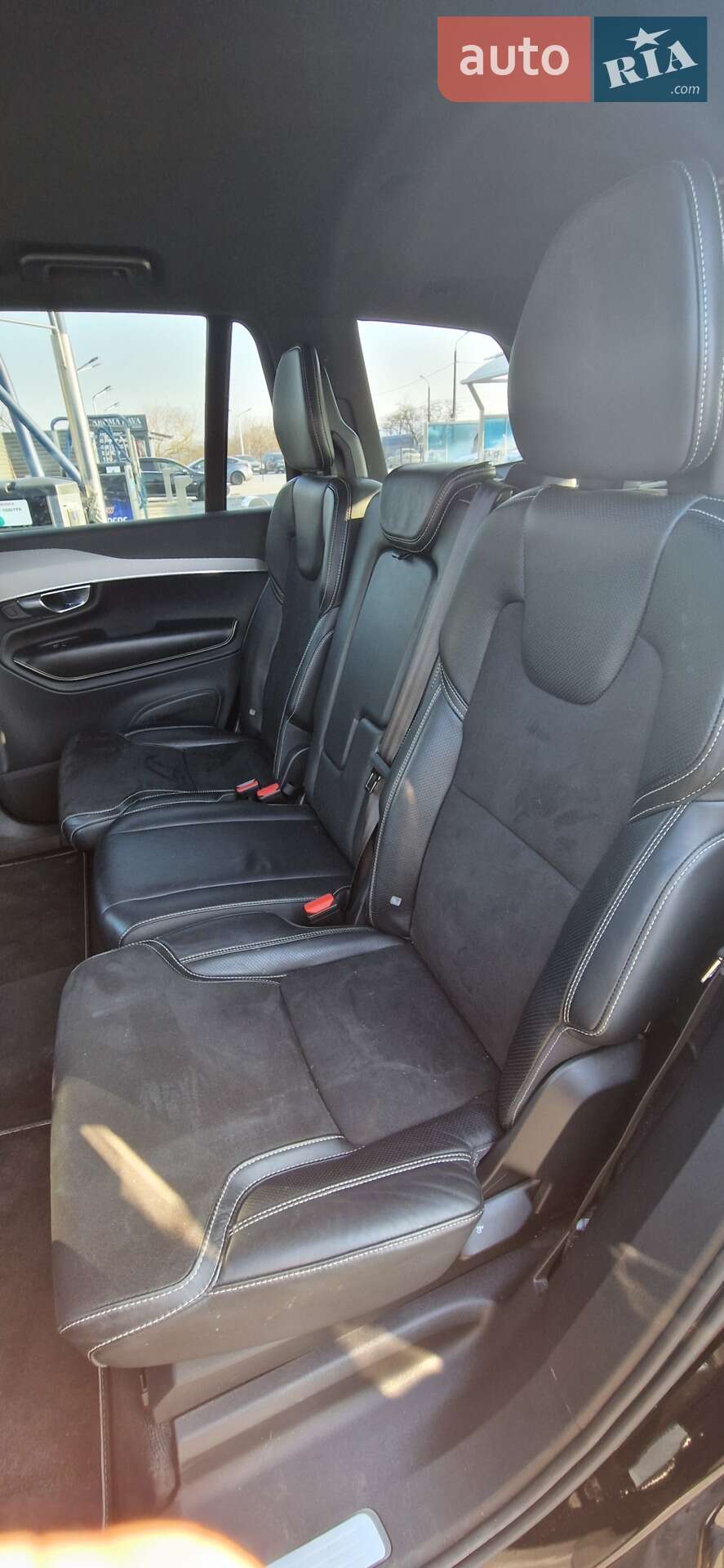 Volvo Xc90 2018 VIN YV1LFA8BDJ1385985 фото оголошення 12 з 24