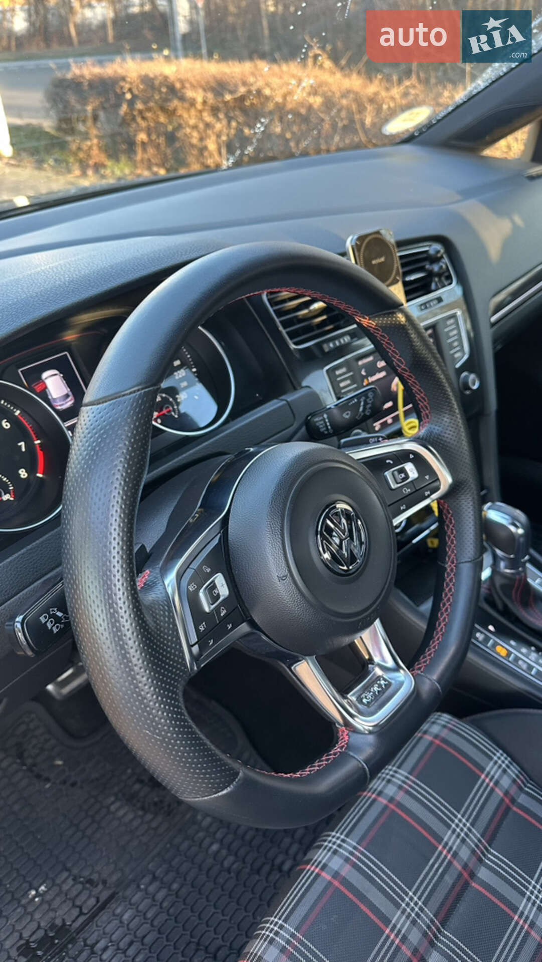 Volkswagen Golf GTI 2013 VIN WVWZZZAUZEW113398 фото оголошення 11 з 27