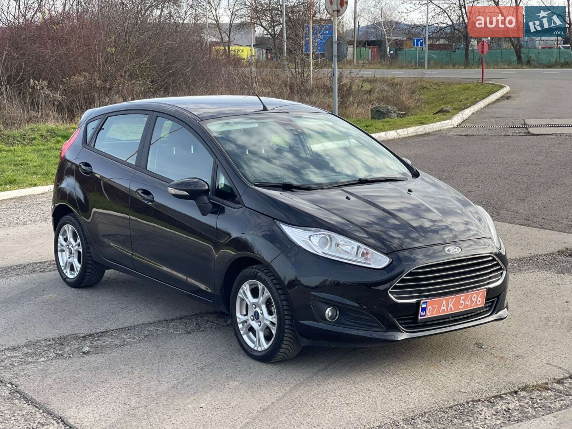 Ford Fiesta 2015 VIN WF0DXXGAKDFU24776 фото оголошення 5 з 41