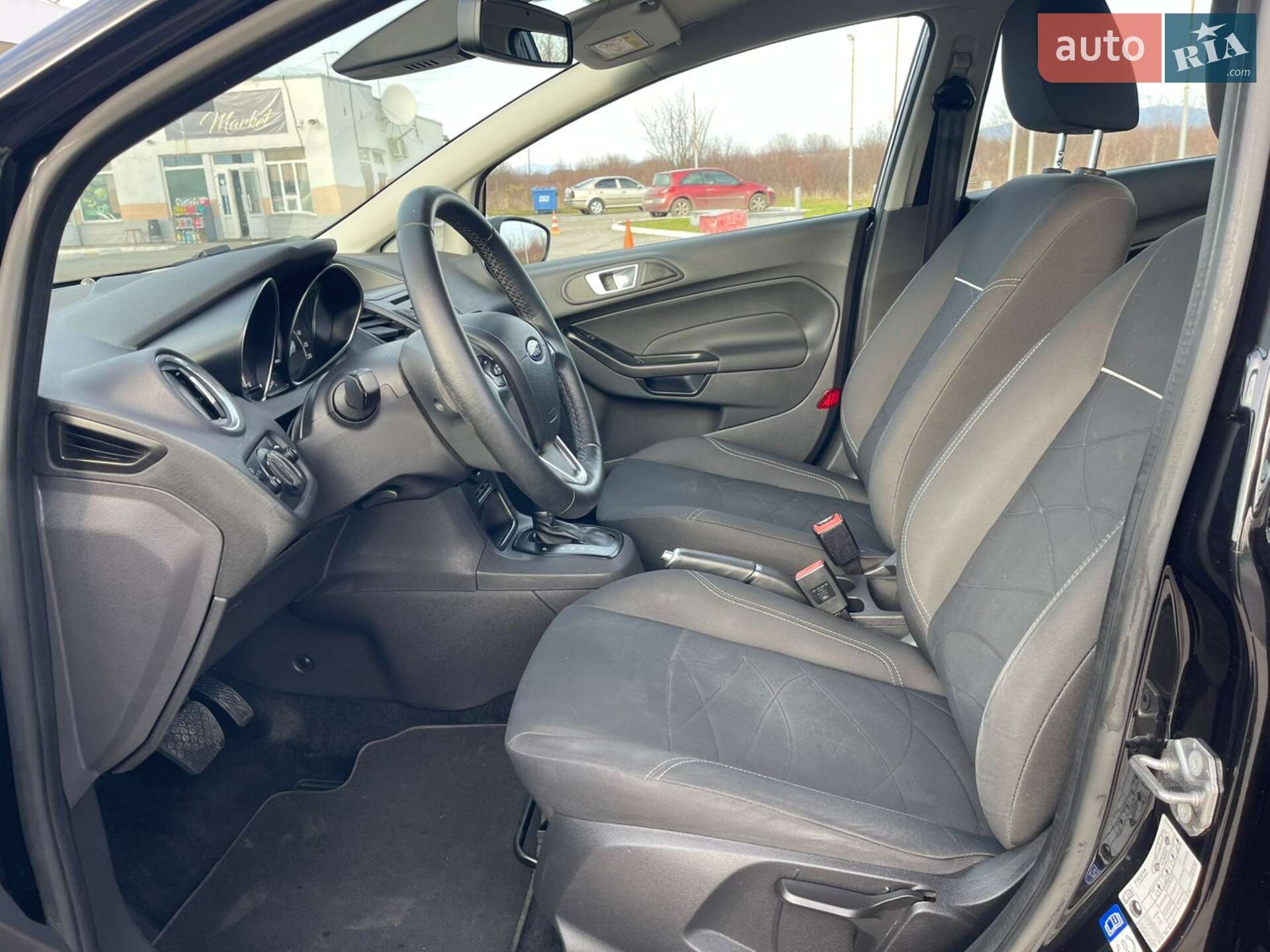 Ford Fiesta 2015 VIN WF0DXXGAKDFU24776 фото оголошення 17 з 41