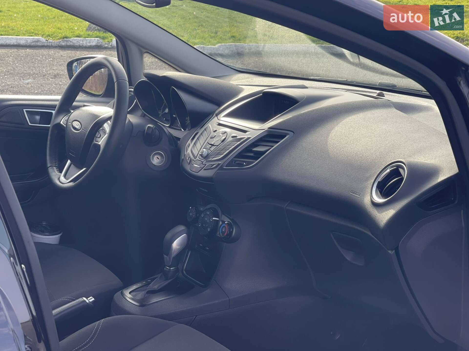 Ford Fiesta 2015 VIN WF0DXXGAKDFU24776 фото оголошення 34 з 41