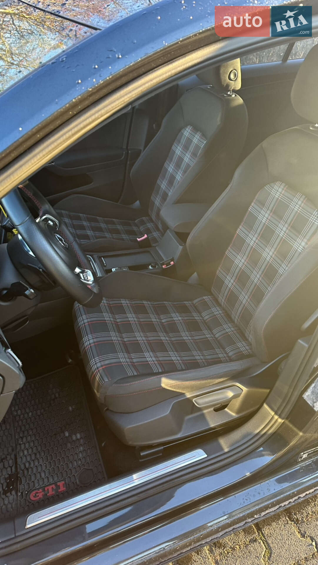 Volkswagen Golf GTI 2013 VIN WVWZZZAUZEW113398 фото оголошення 24 з 27