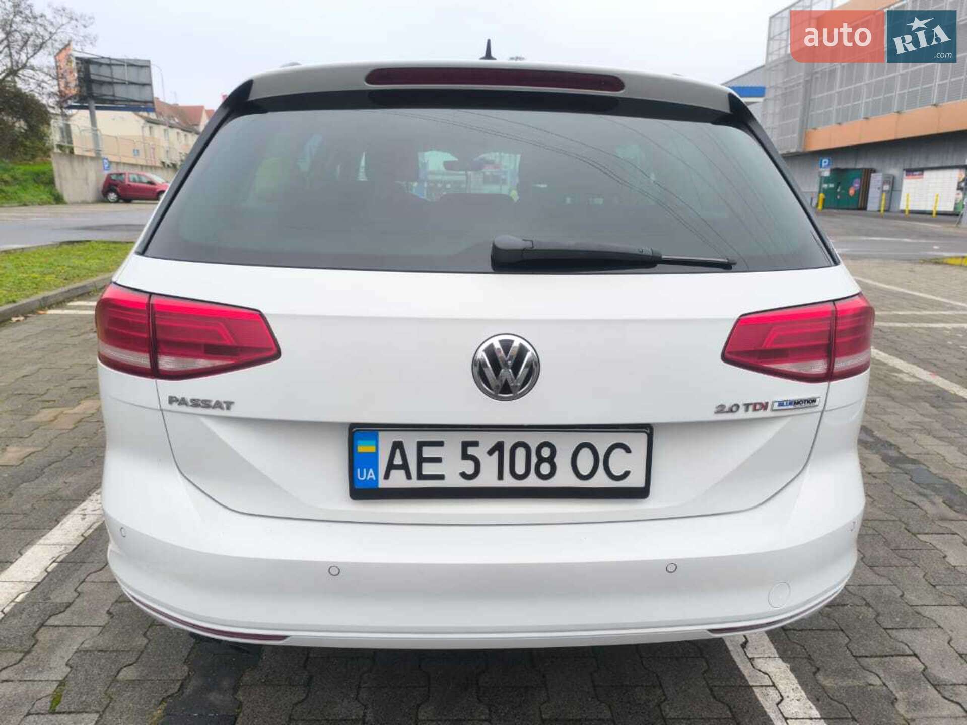 Volkswagen Passat 2016 VIN WVWZZZ3CZGP029610 фото оголошення 3 з 14