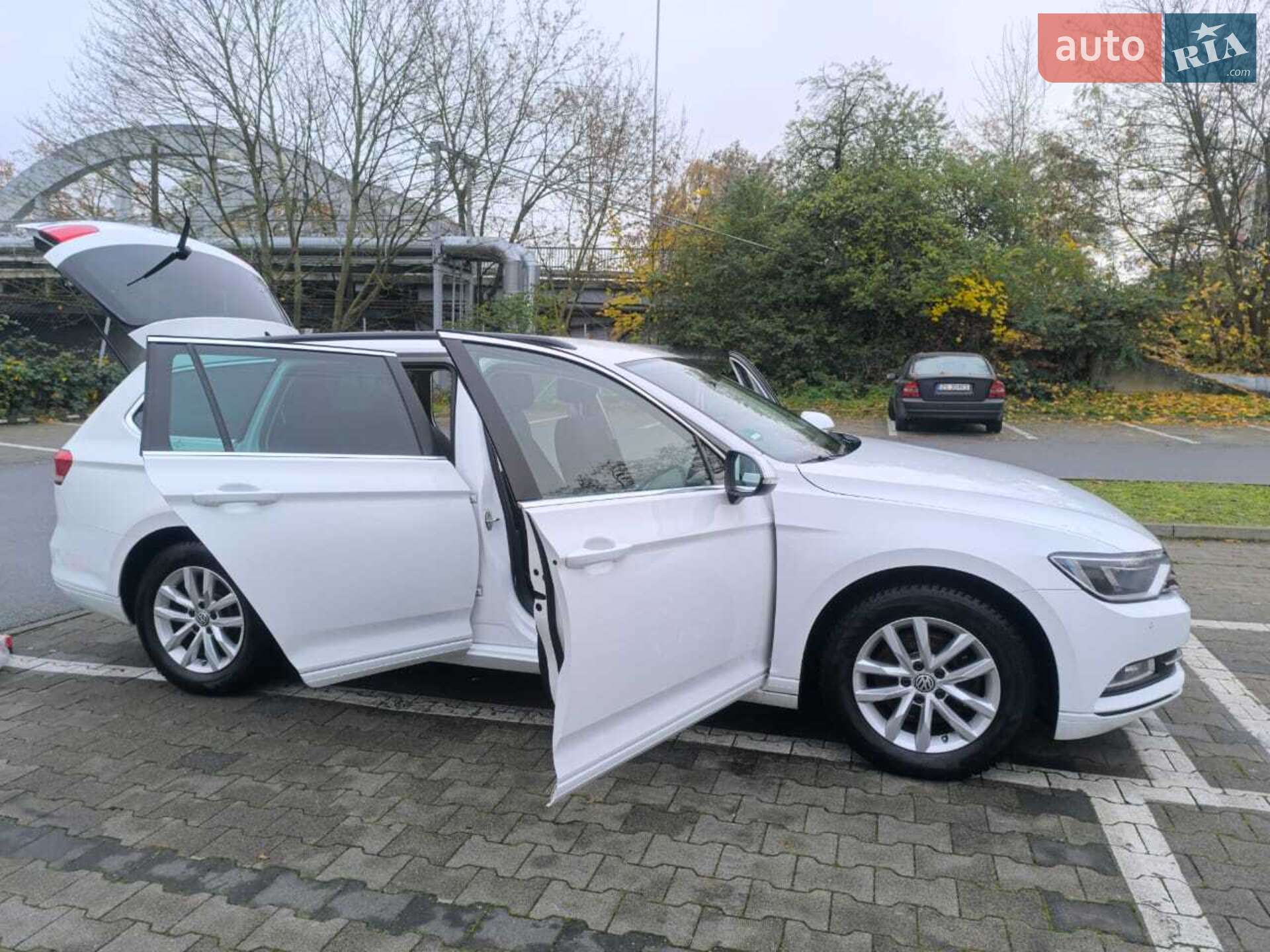 Volkswagen Passat 2016 VIN WVWZZZ3CZGP029610 фото оголошення 4 з 14