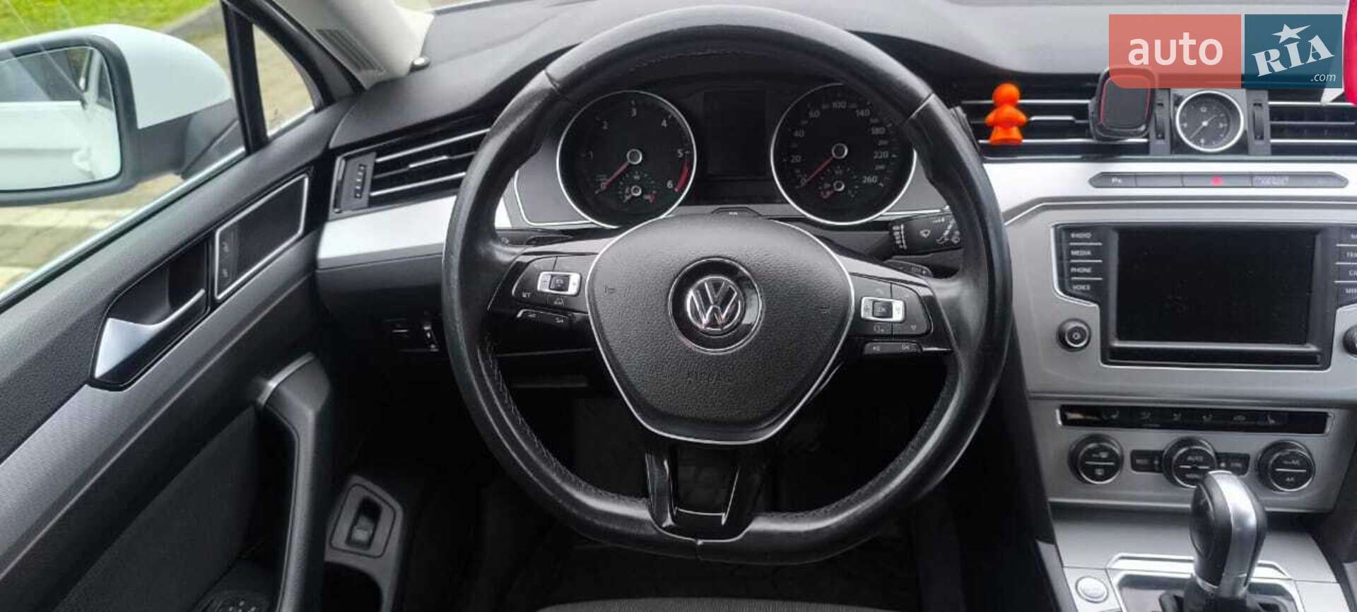 Volkswagen Passat 2016 VIN WVWZZZ3CZGP029610 фото оголошення 12 з 14