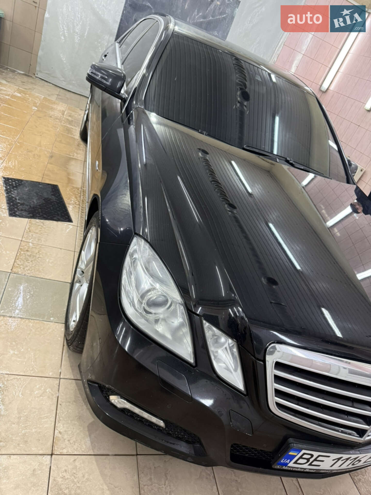 Mercedes-Benz E-Class 2010 VIN WDD2120051A244953 фото оголошення 3 з 8