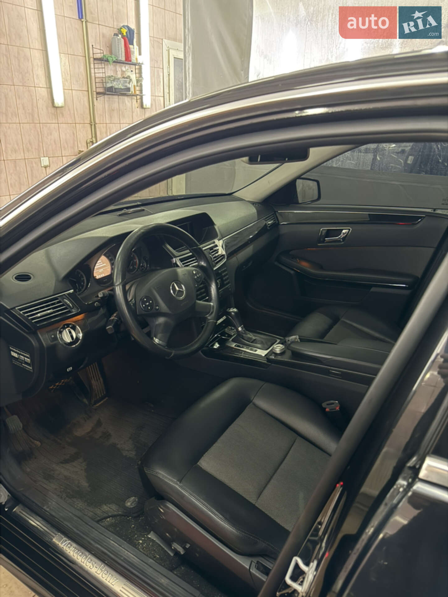 Mercedes-Benz E-Class 2010 VIN WDD2120051A244953 фото оголошення 7 з 8
